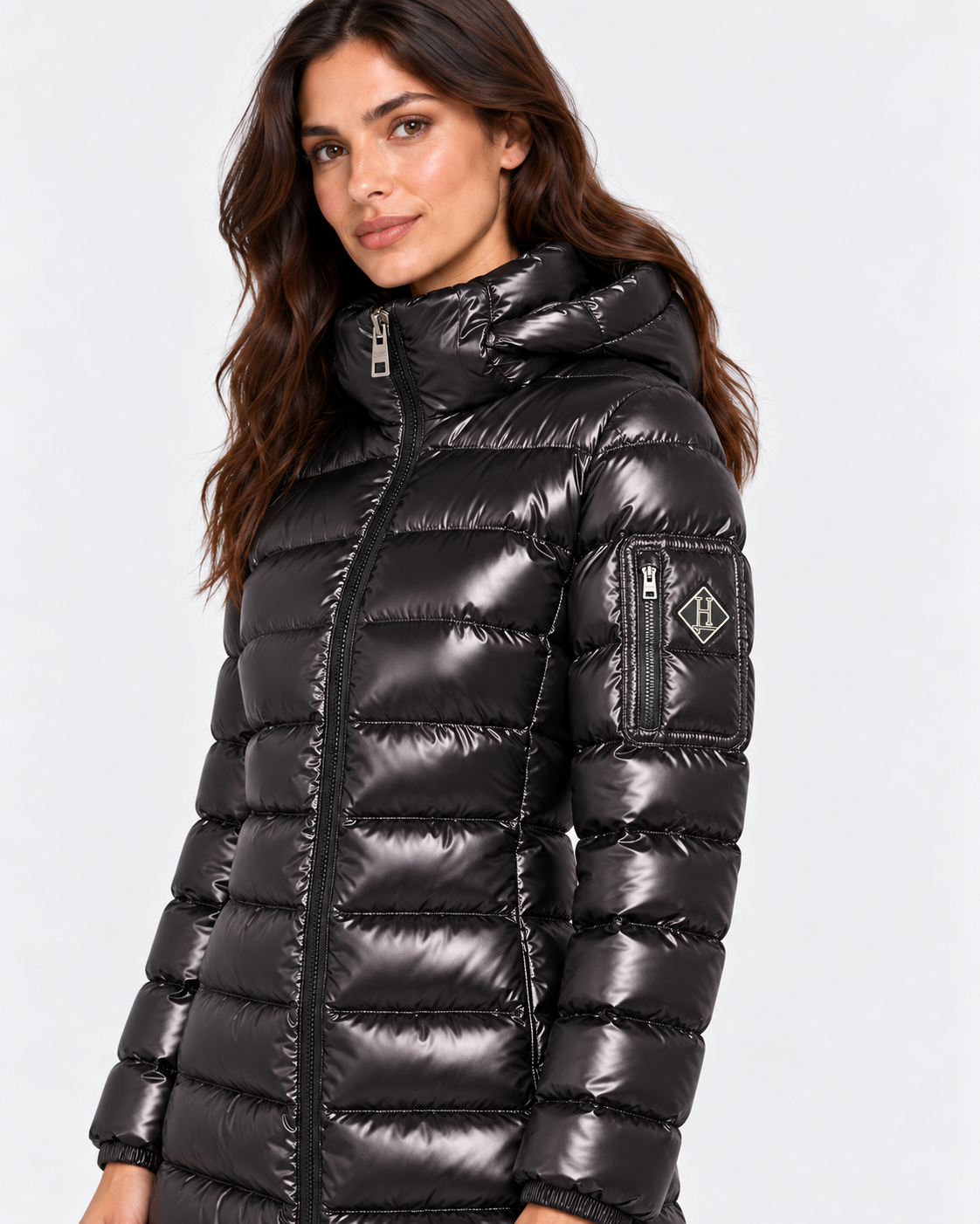 Herno Giaccone donna in nylon lucido nero con cappuccio