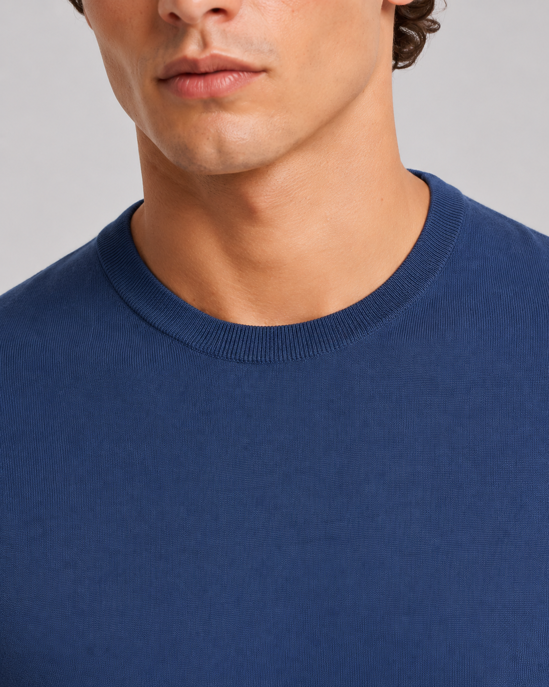 Maglia girocollo in cotone extra-fine blu denim