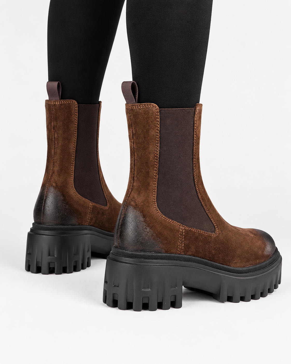 Hogan H700 Chelsea Boots Donna Marrone in Pelle Scamosciata