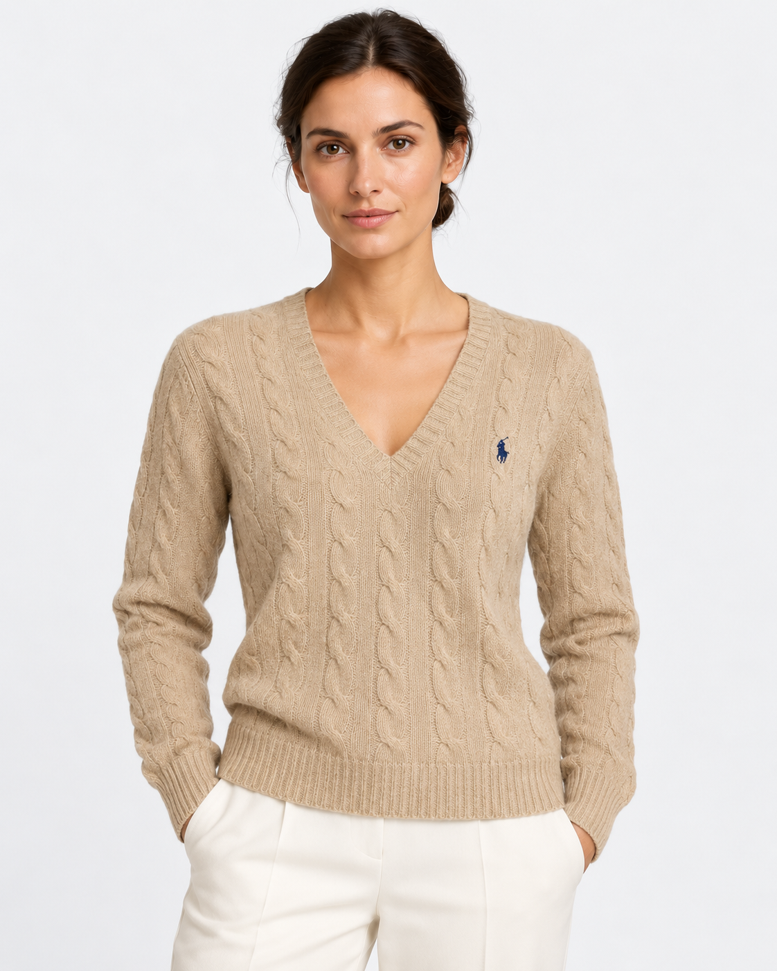 Maglione a collo a V in lana e cashmere a trecce beige