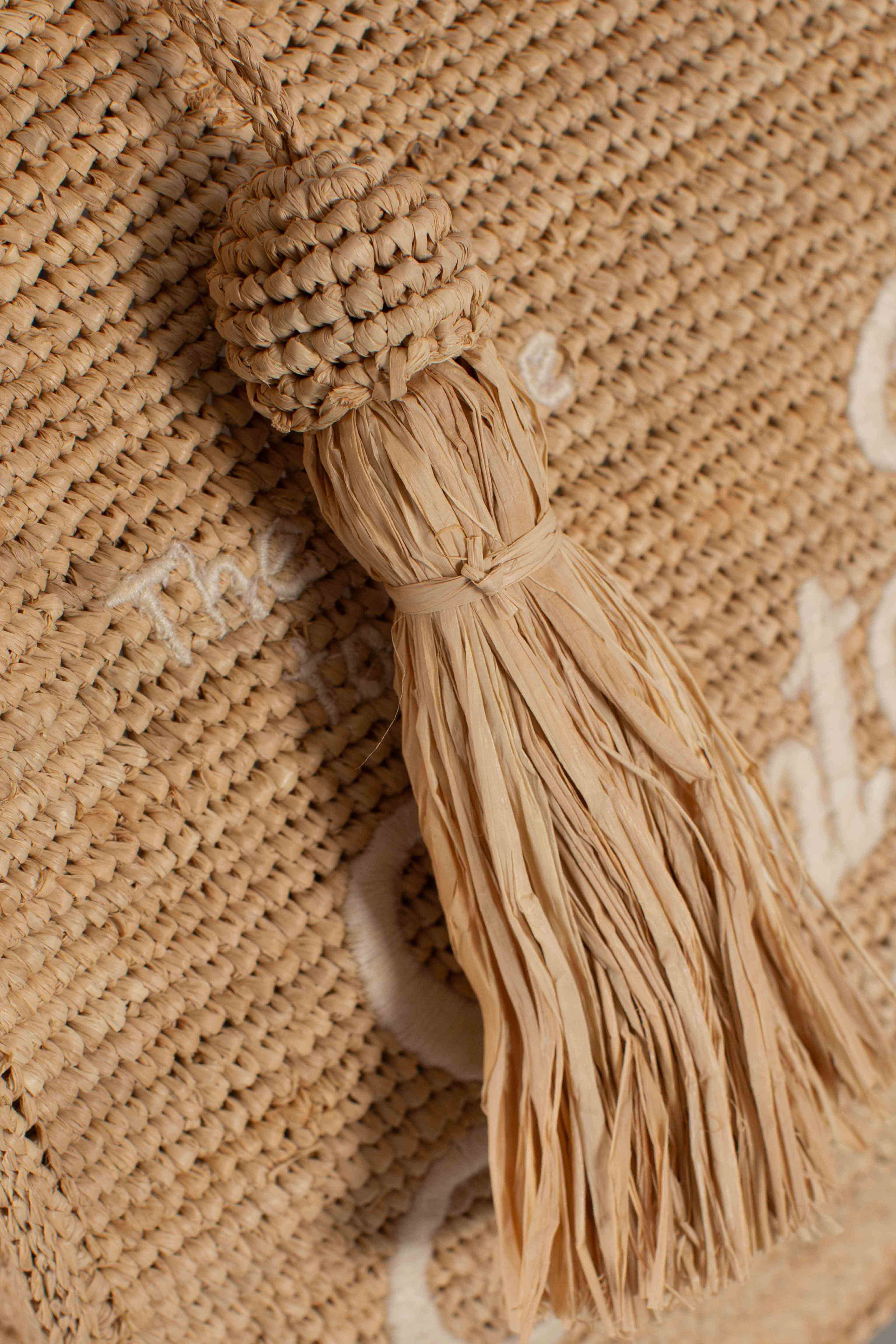 Borsa Colette in rafia con logo ricamato