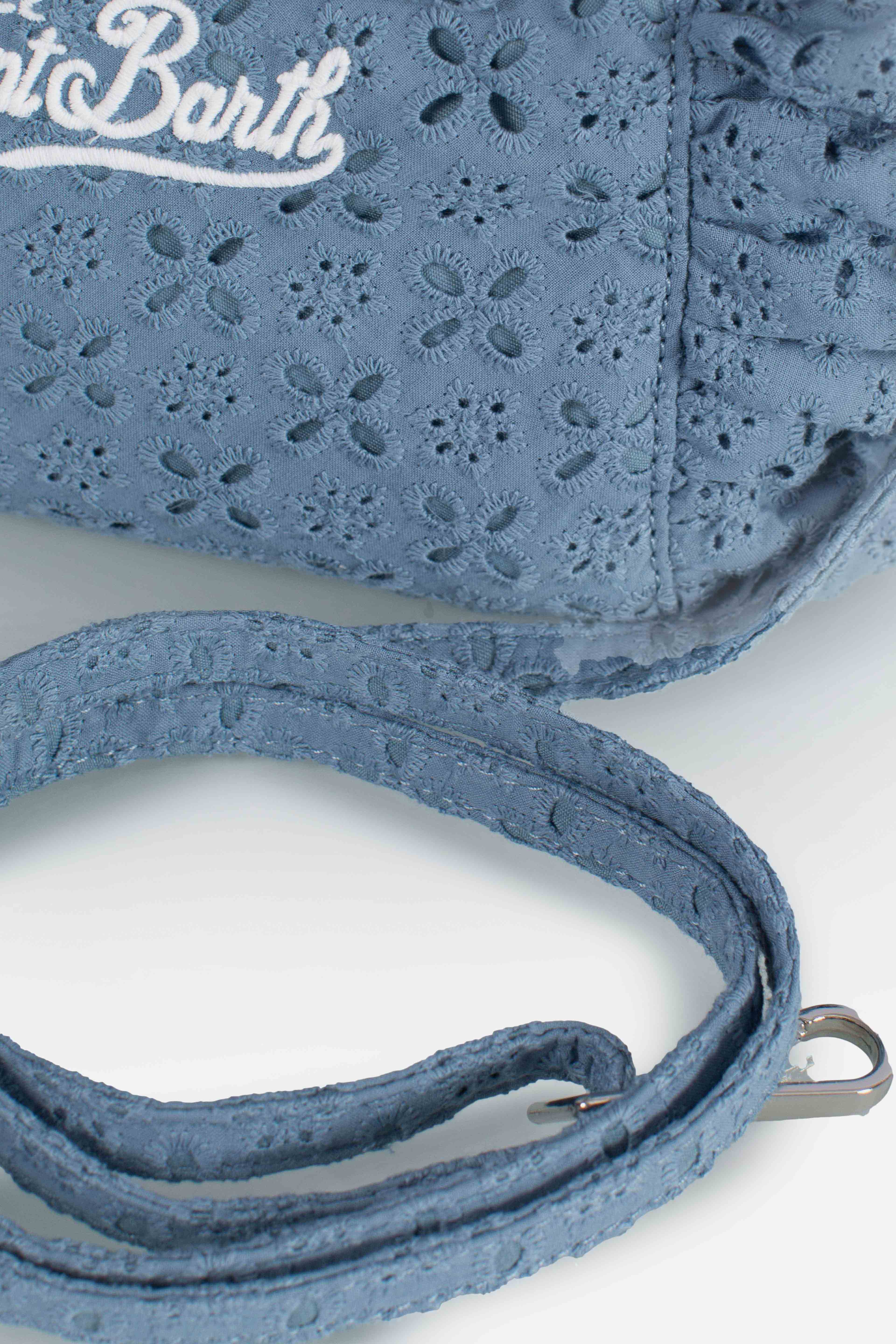 Borsa Vanity mini volant in cotone sangallo azzurra