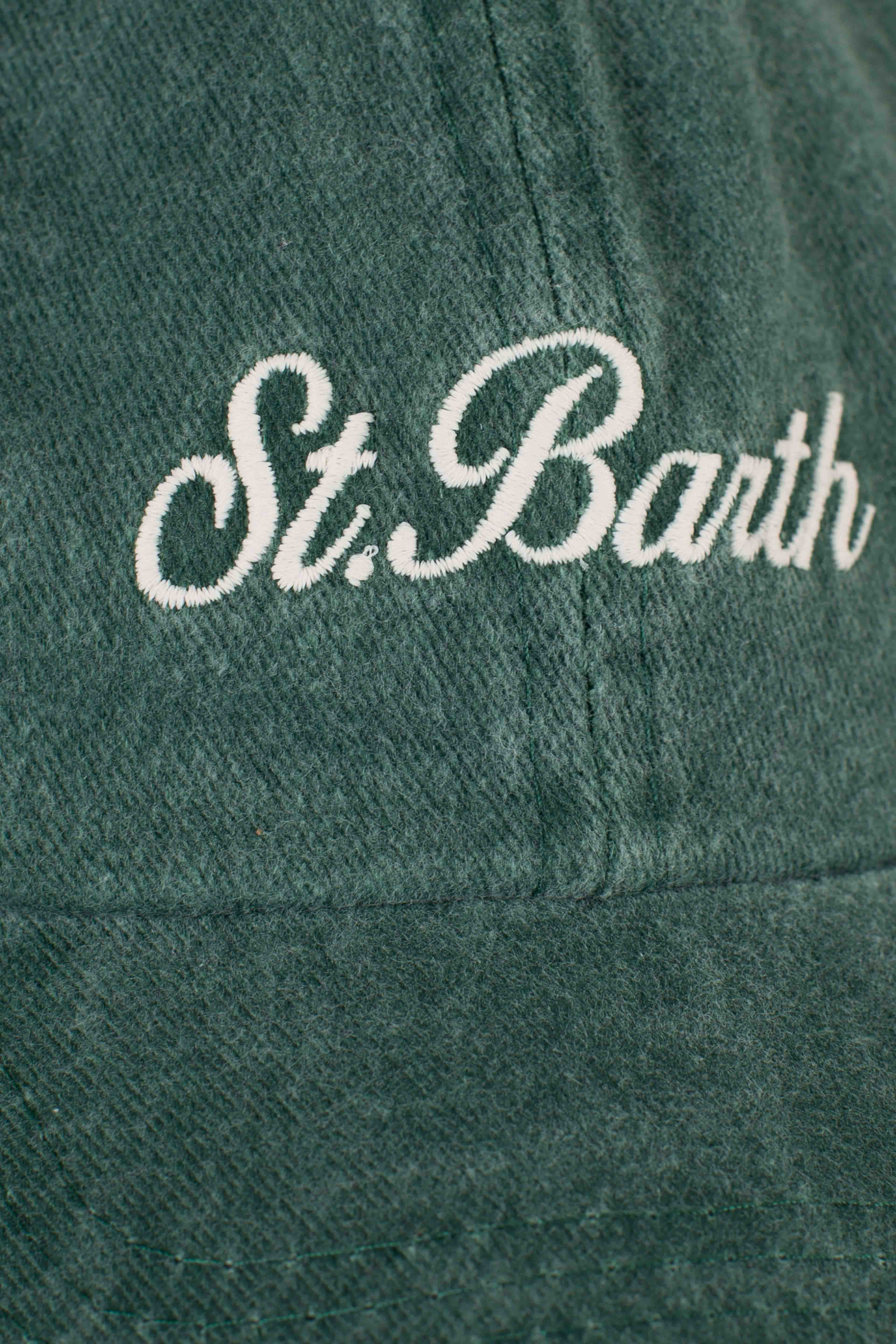 Cappellino Davis con visiera in cotone verde con logo ricamato