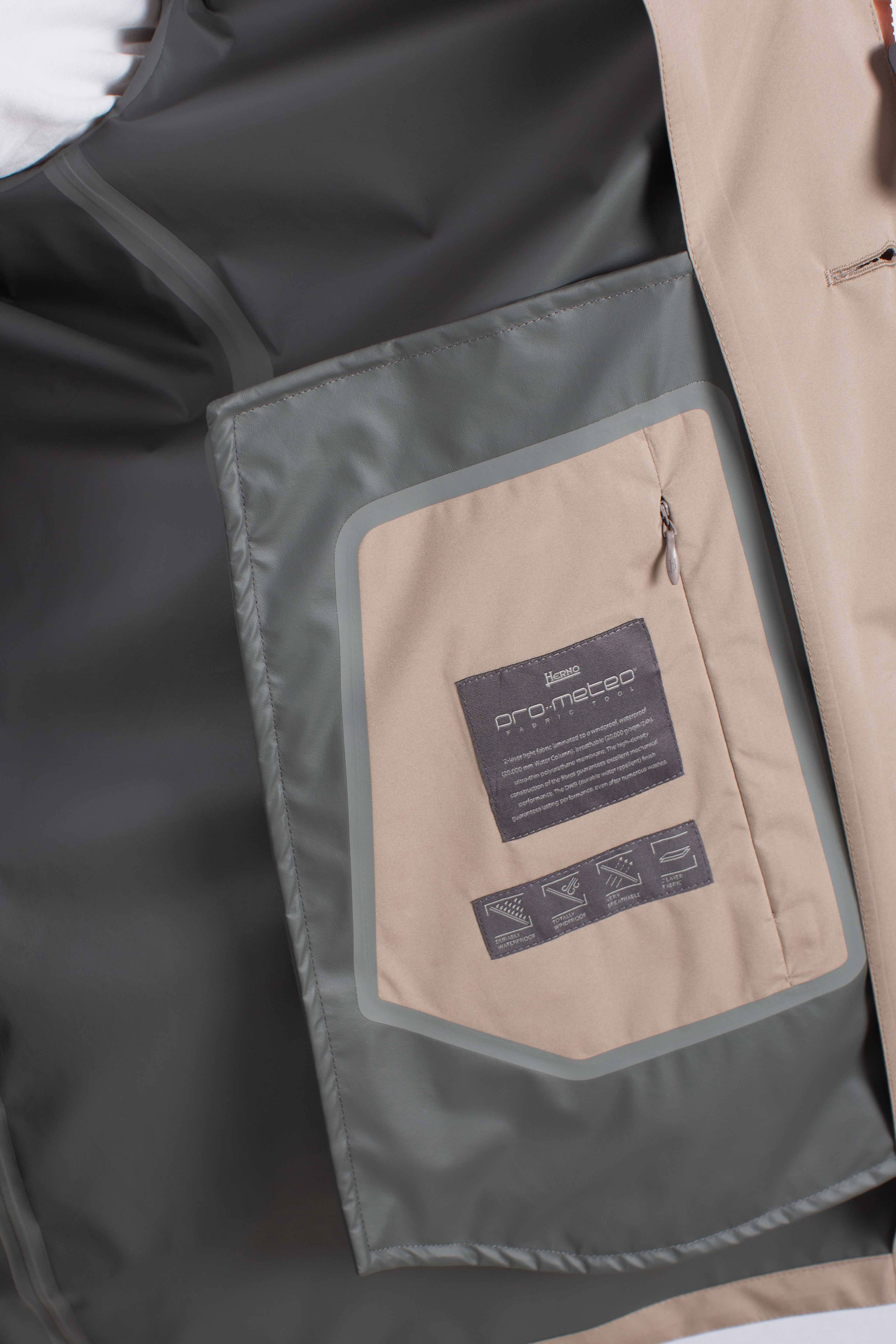 Impermeabile tecnico tortora chiaro