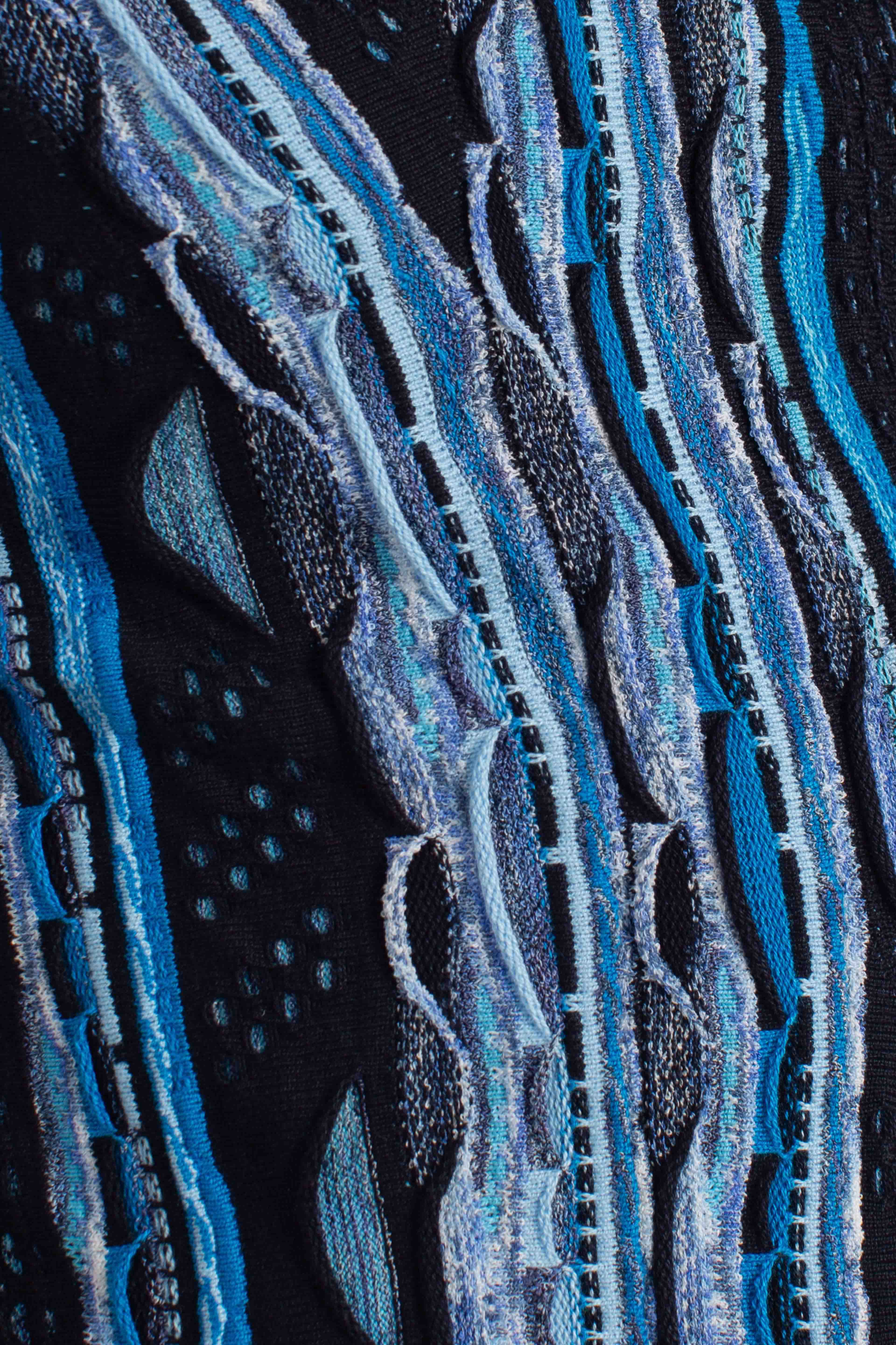 Polo uomo in maglia jacquard blu con fantasia verticale