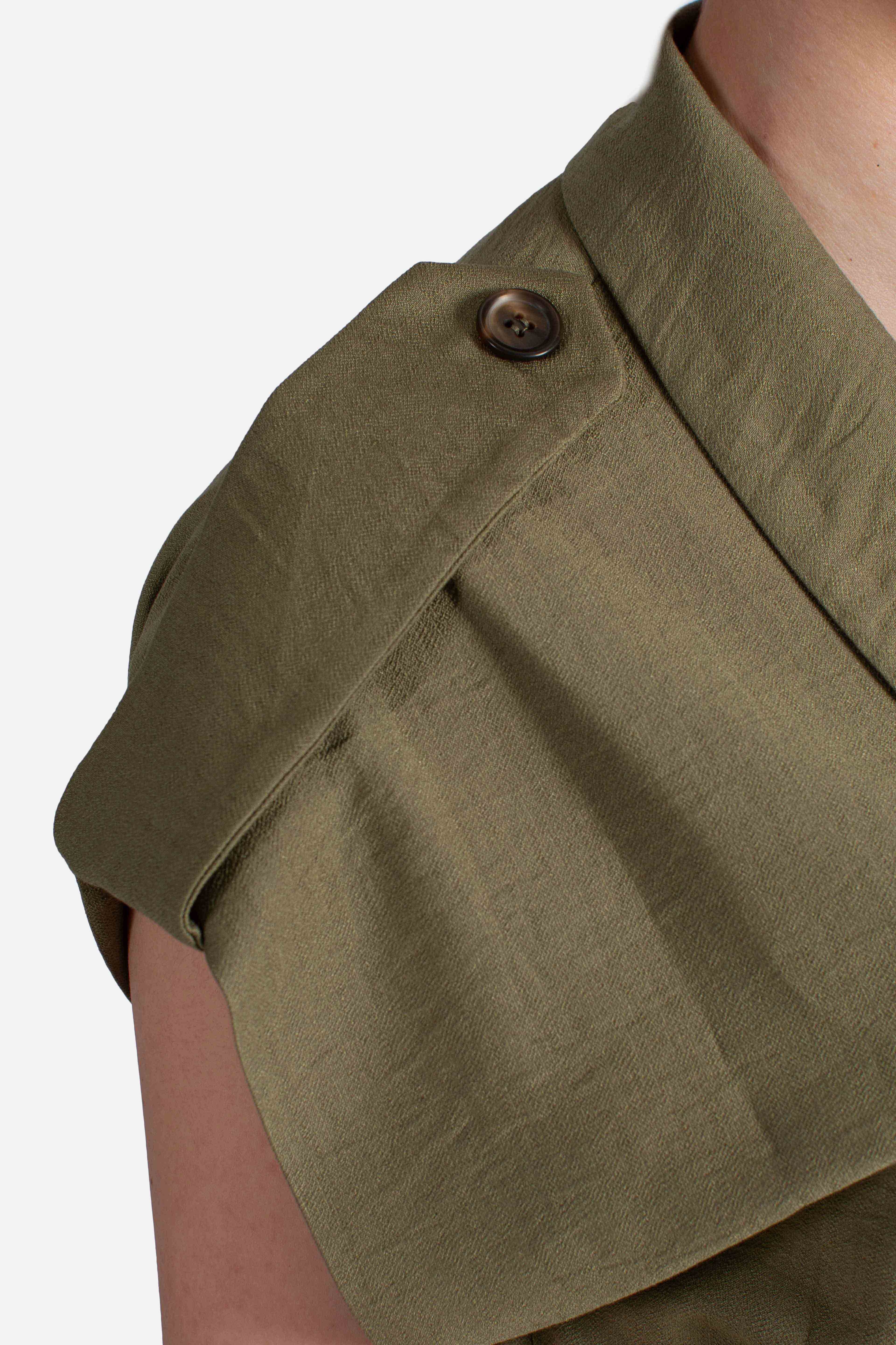 Gilet donna verde militare con cintura in vita