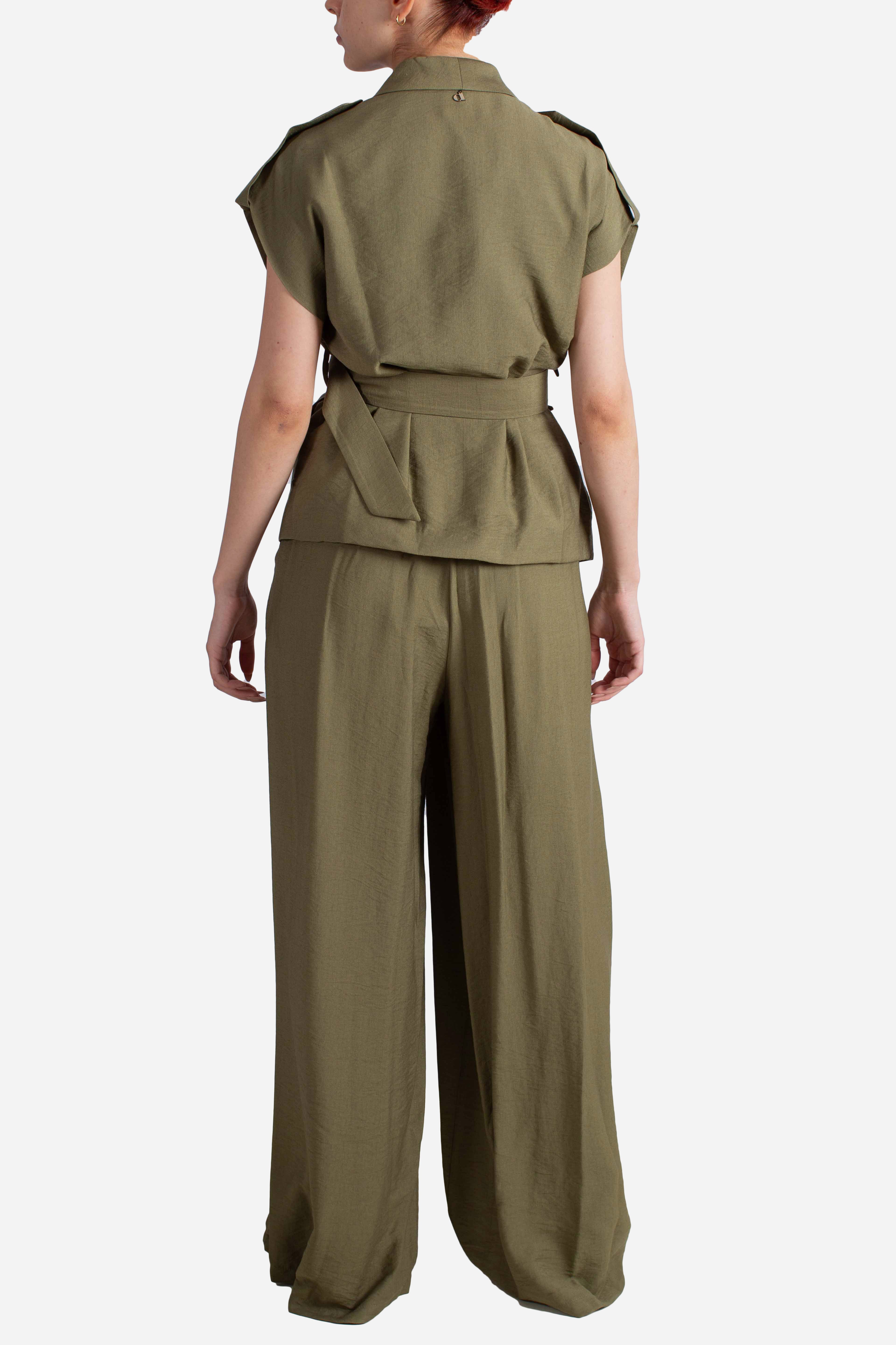 Gilet donna verde militare con cintura in vita