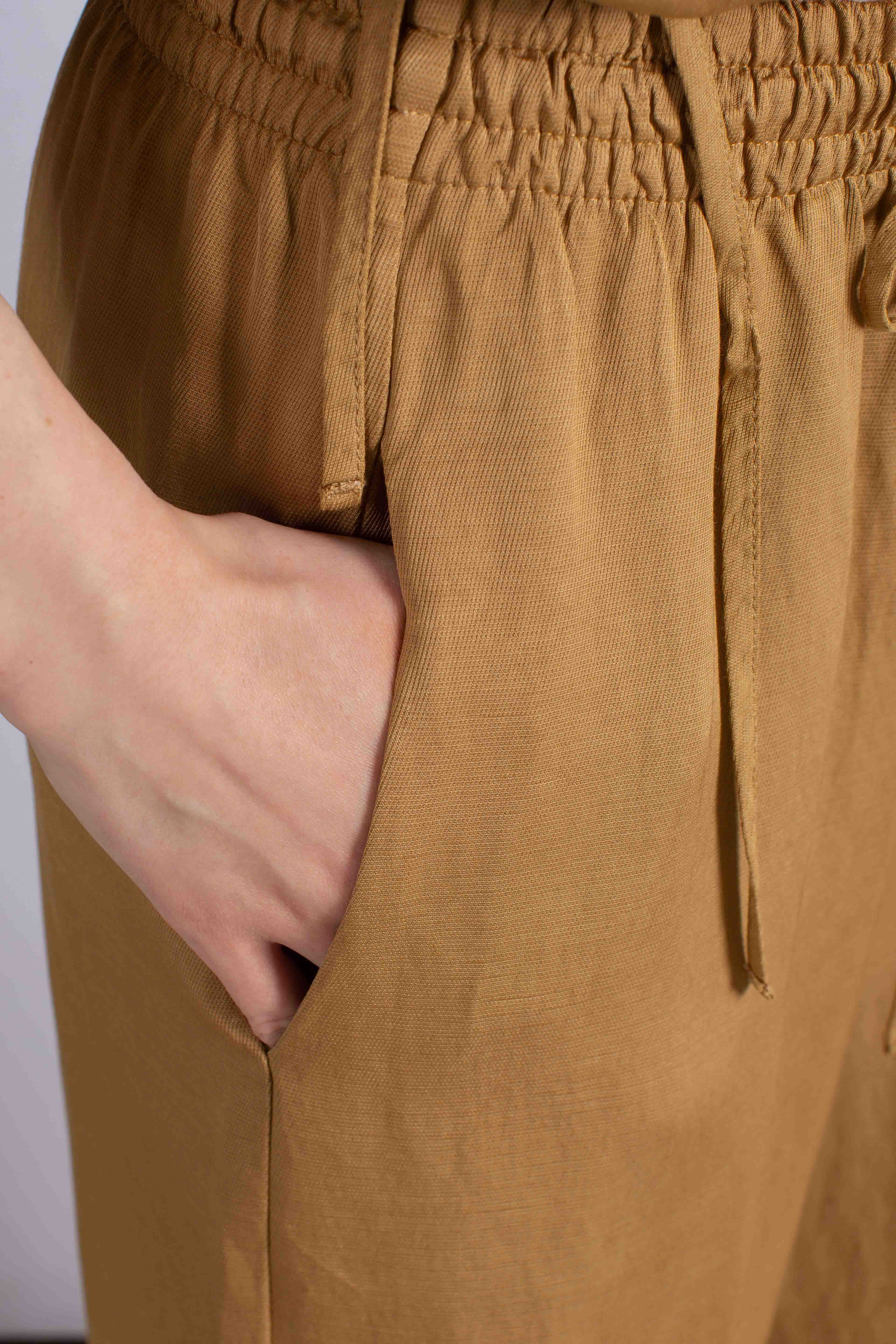 Pantalone palazzo donna color cammello in misto viscosa e lino