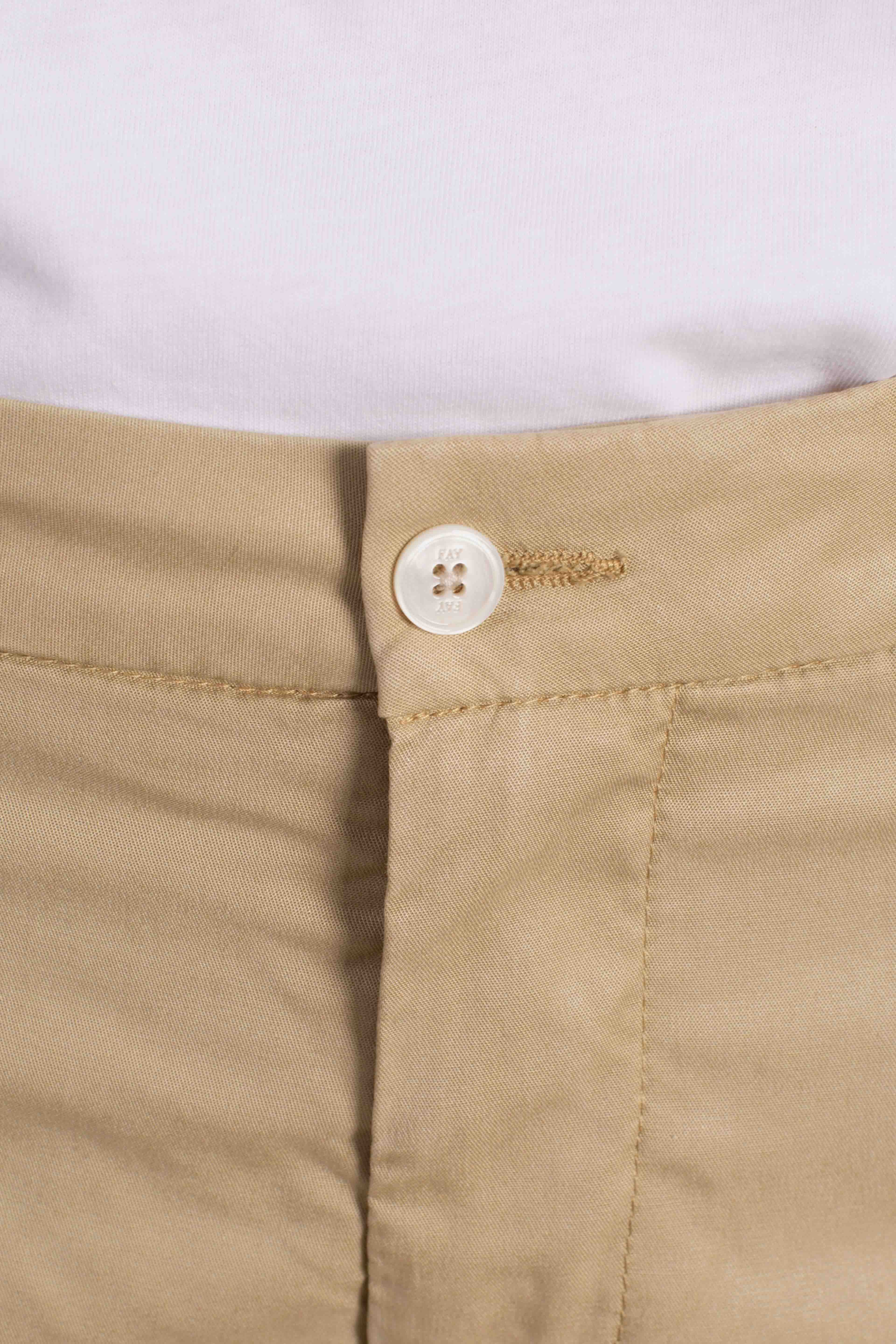 Pantaloni Slim Fit in Cotone Stretch beige