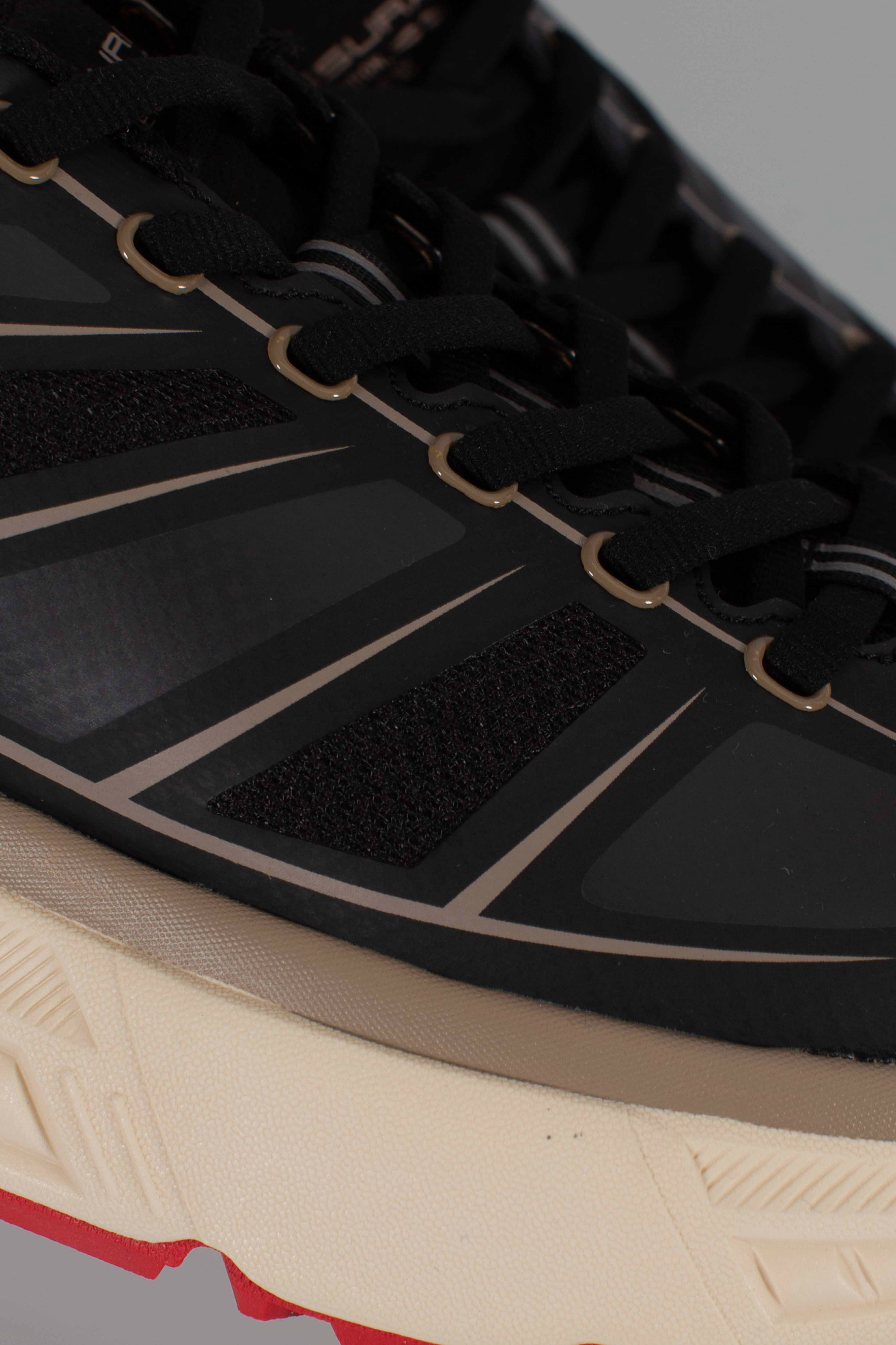 Sneakers Trail SBL 07 black land - milk cherry