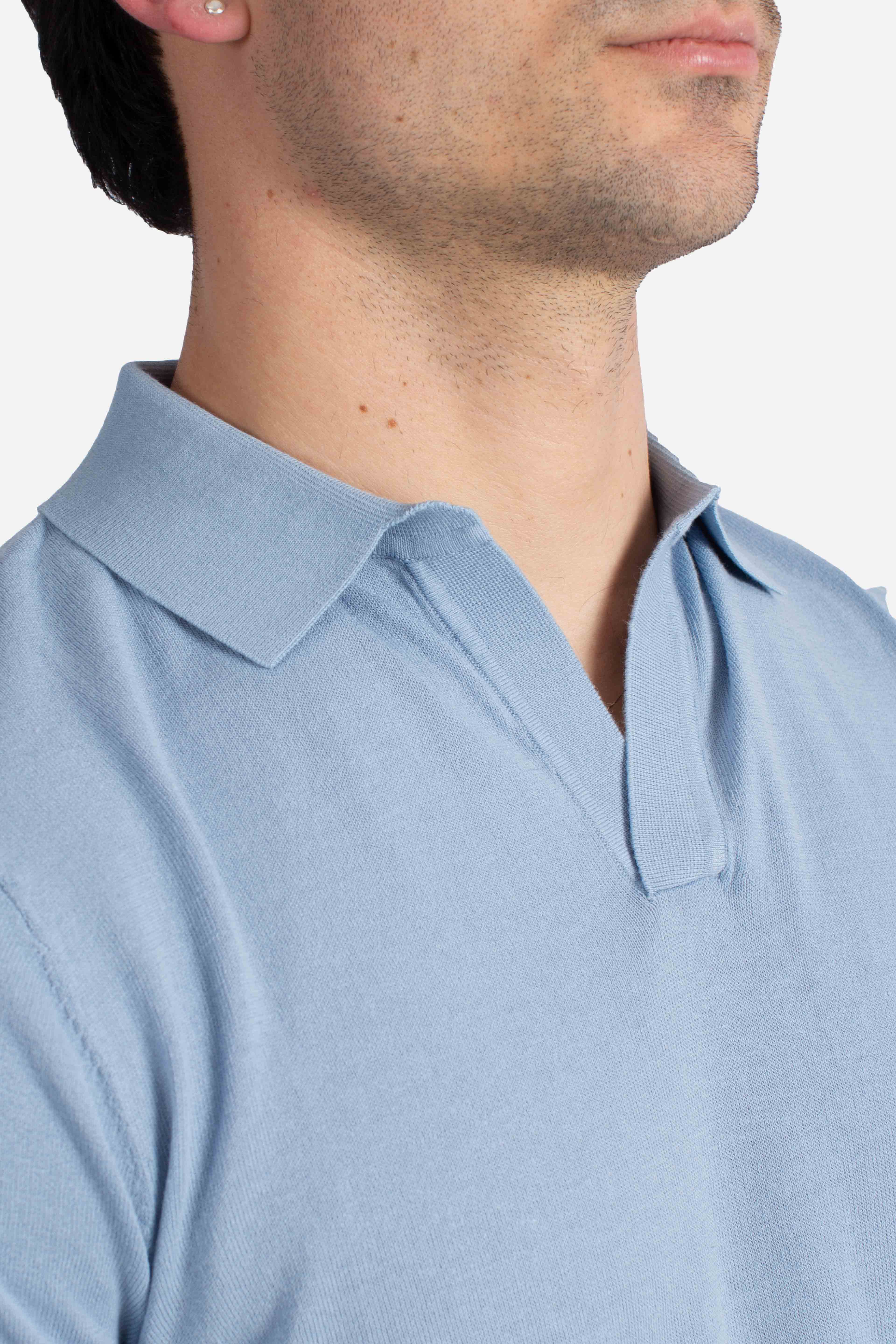 Polo Sloan senza bottoni in maglia stone light