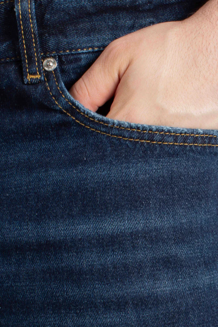 Jeans Icon Denim Josh in denim lavaggio chiaro