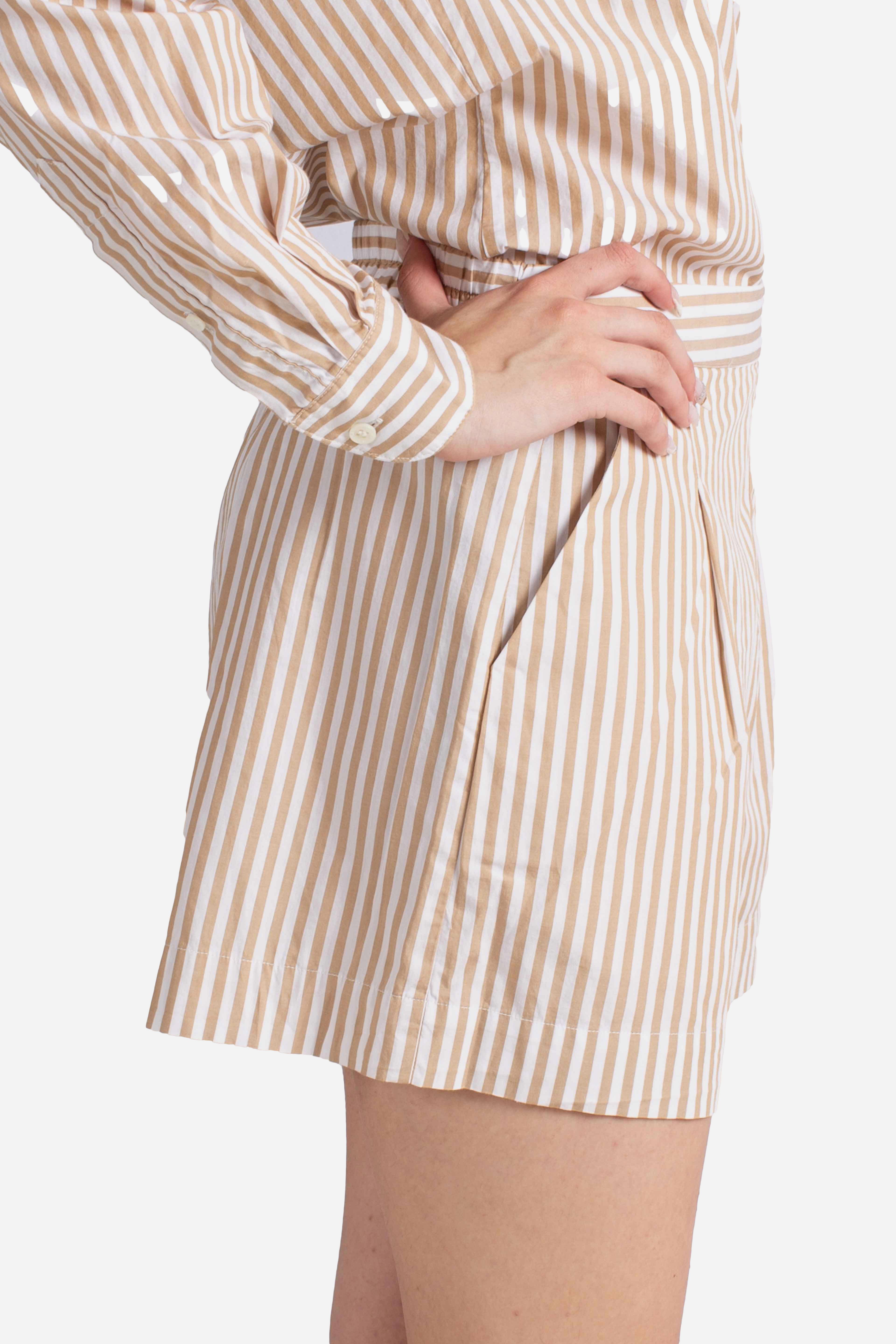 Short Amani a righe beige