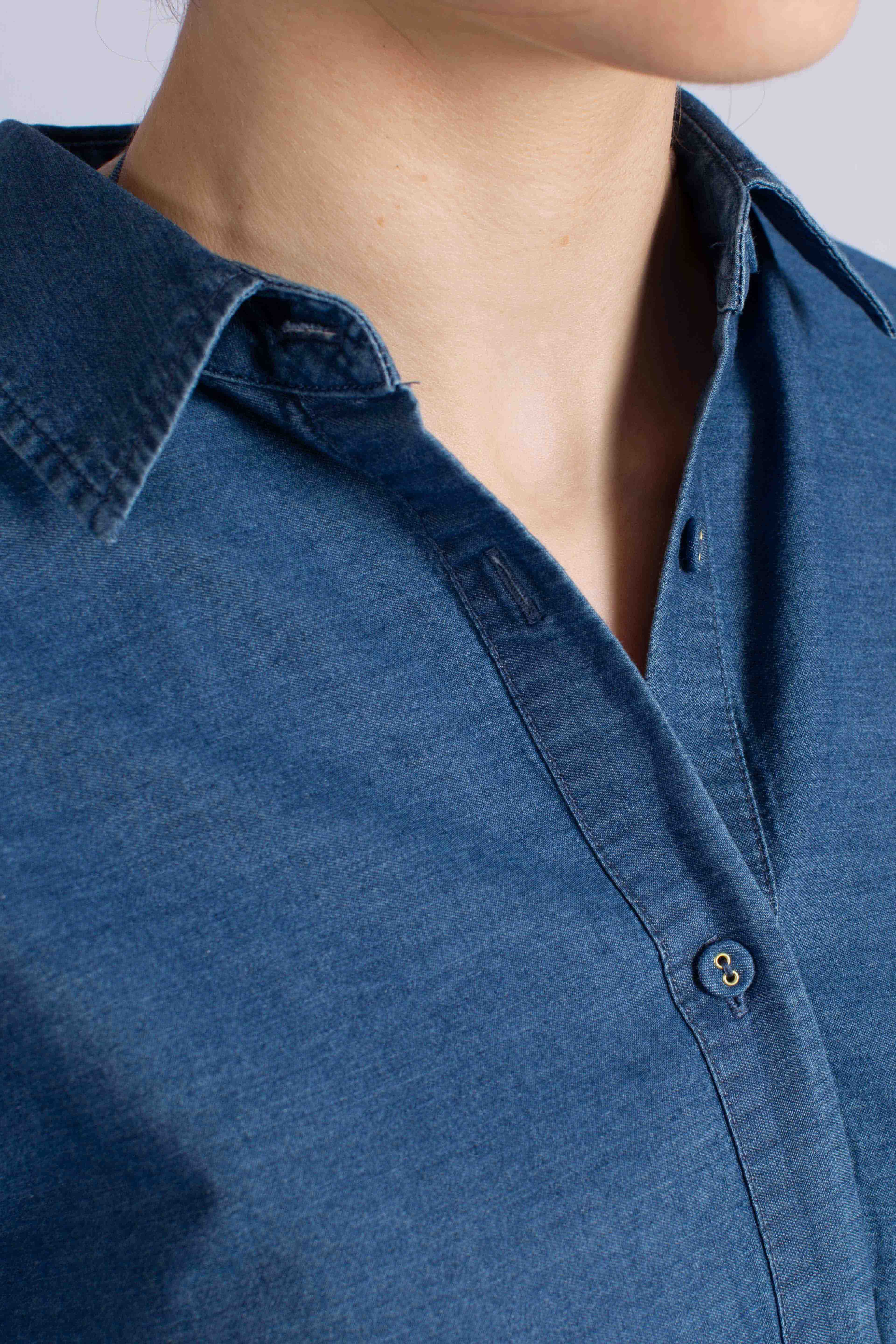 Camicia Clementine in chambray con ricamo floreale