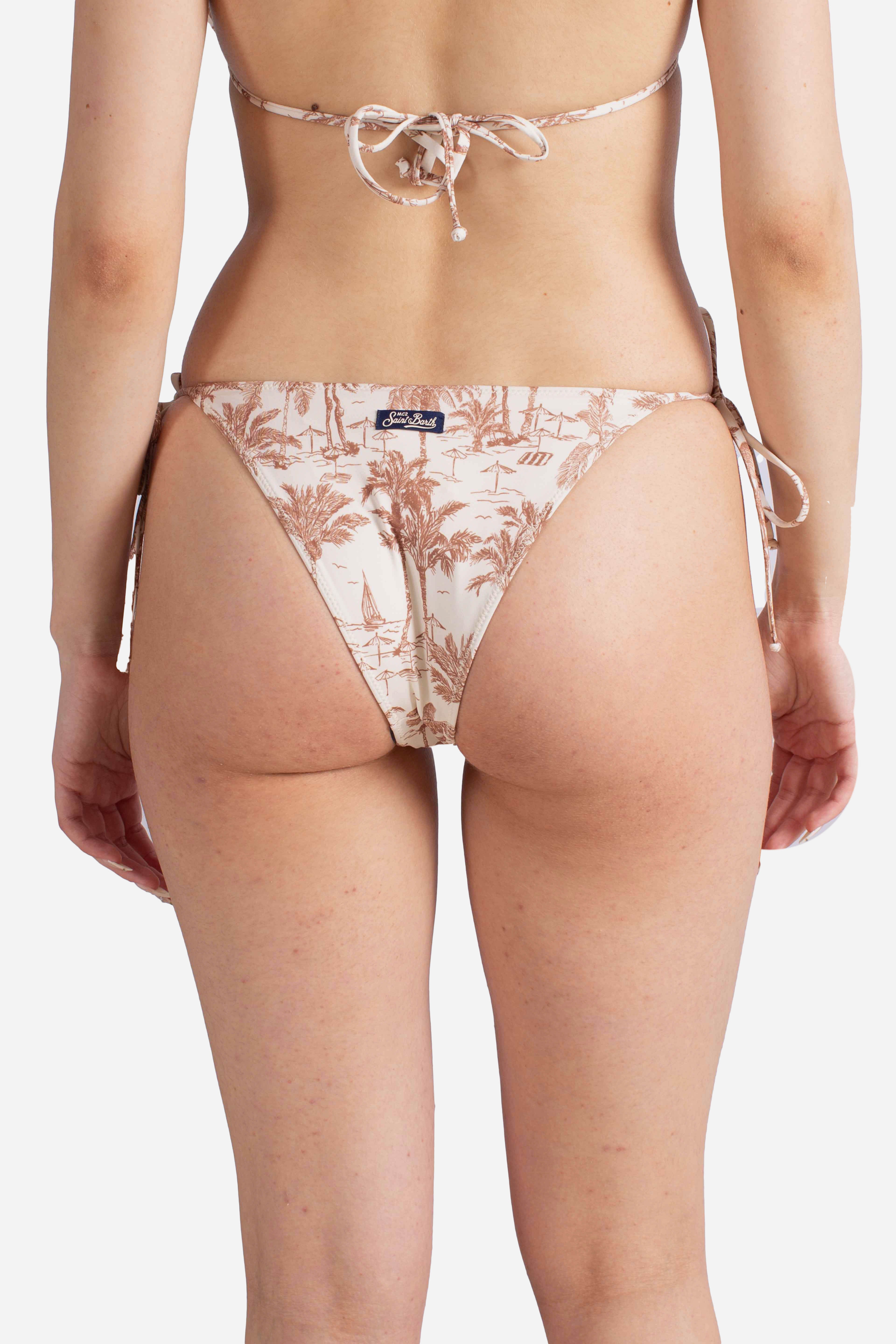 Slip bikini Marielle a vita media con stampa saint beach