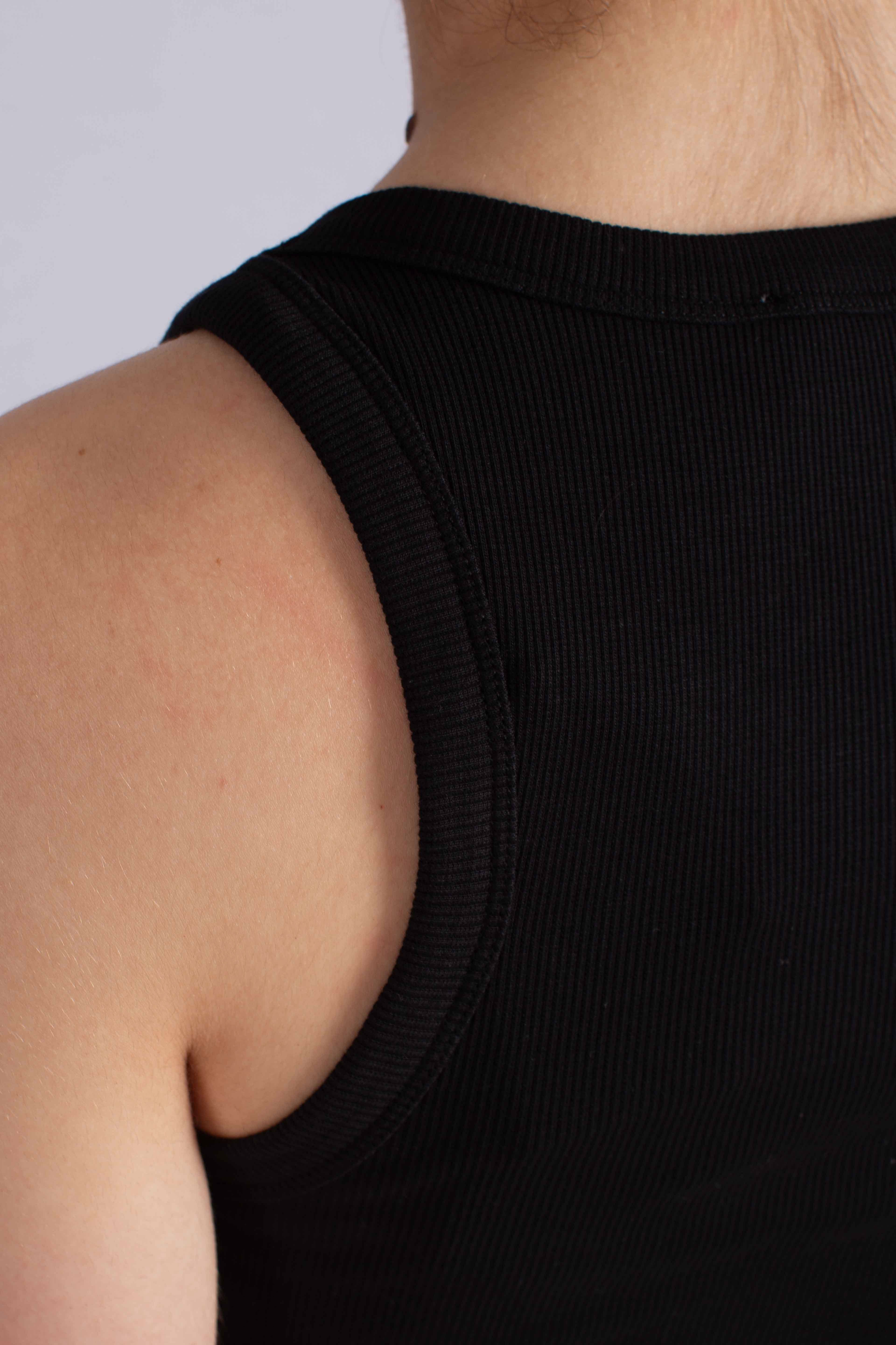 Ada canotta in cotone a coste nero