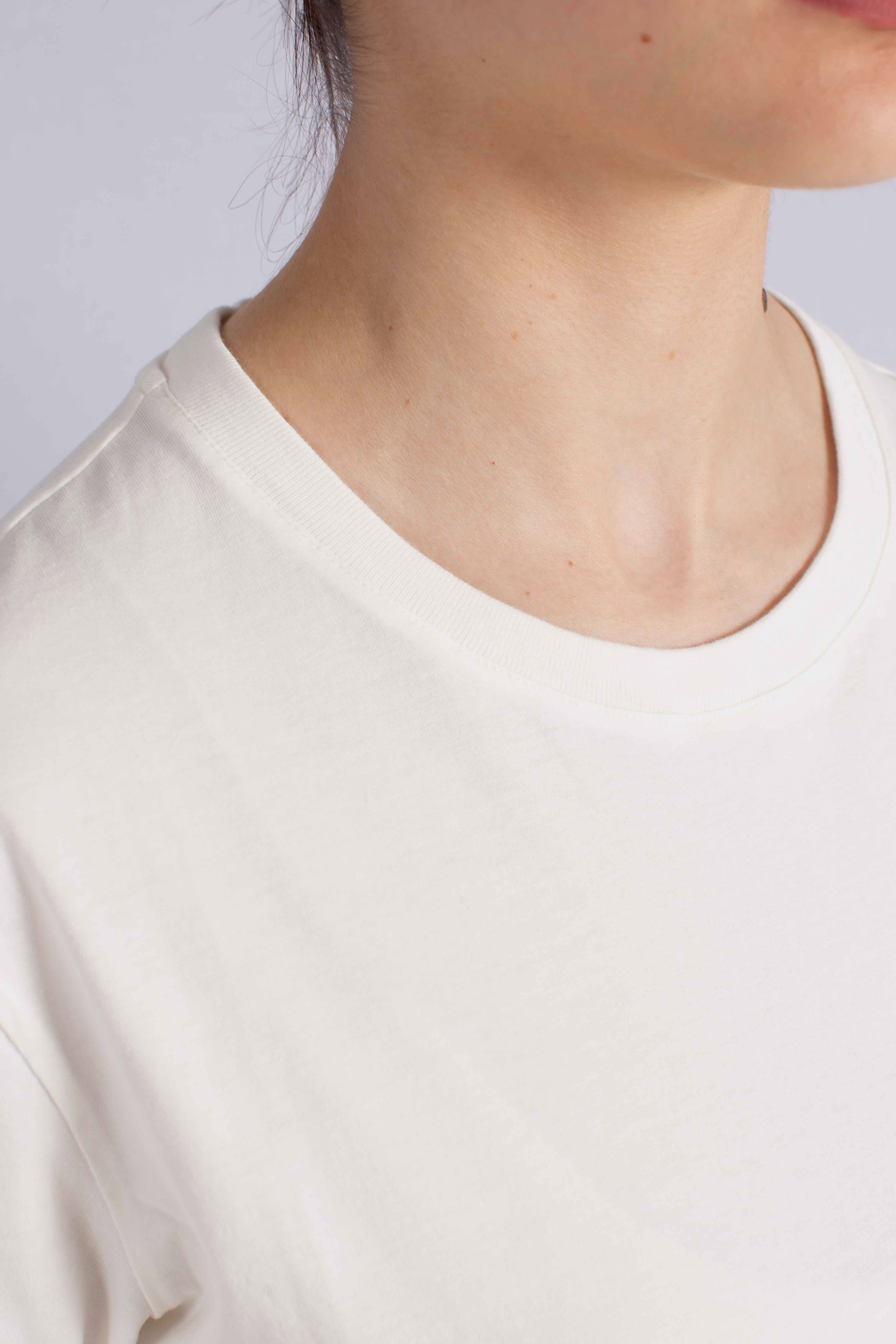 T-shirt Emilie in cotone con ricamo Me sa che M'ATTACCO