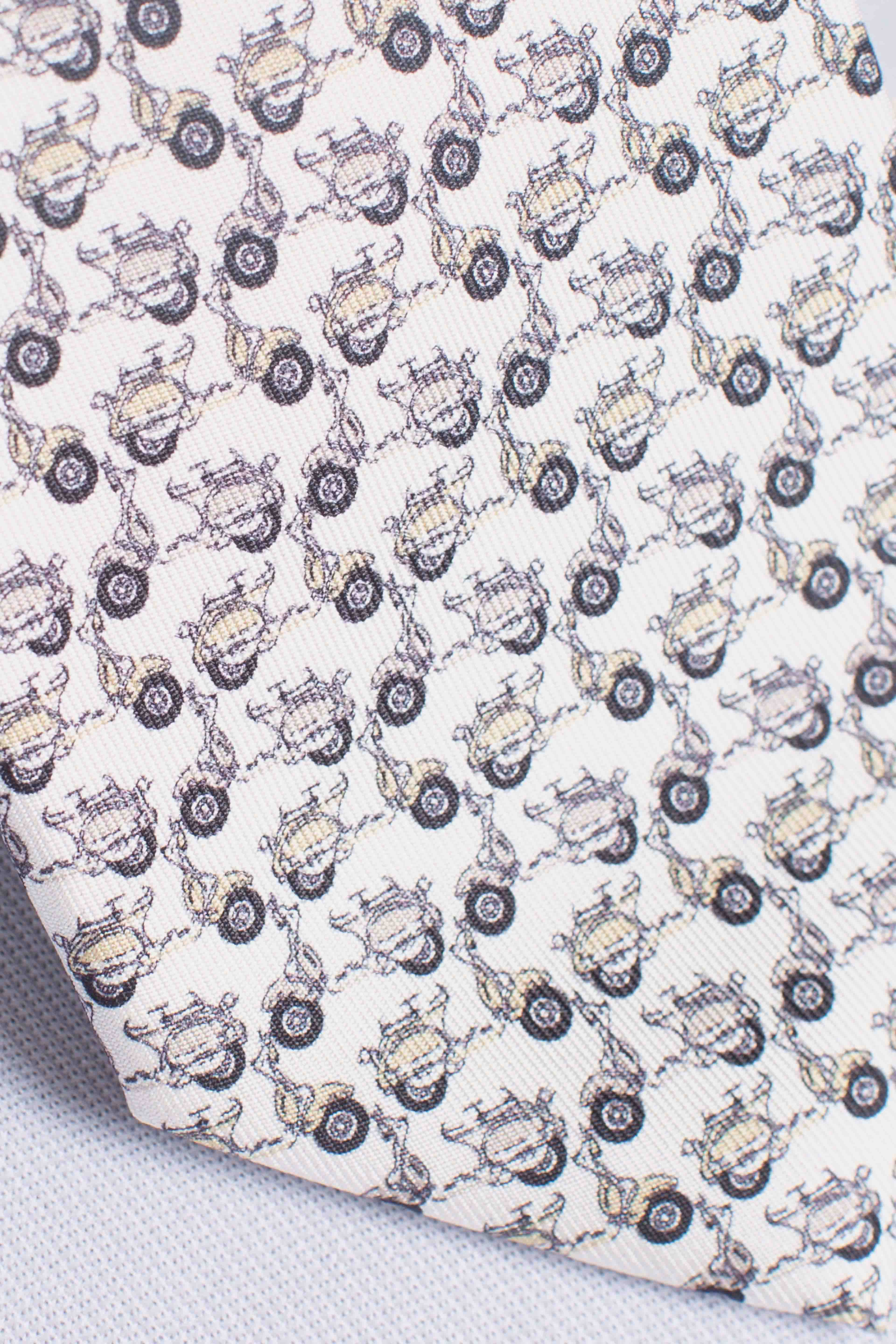 Cravatta in seta vespa avorio