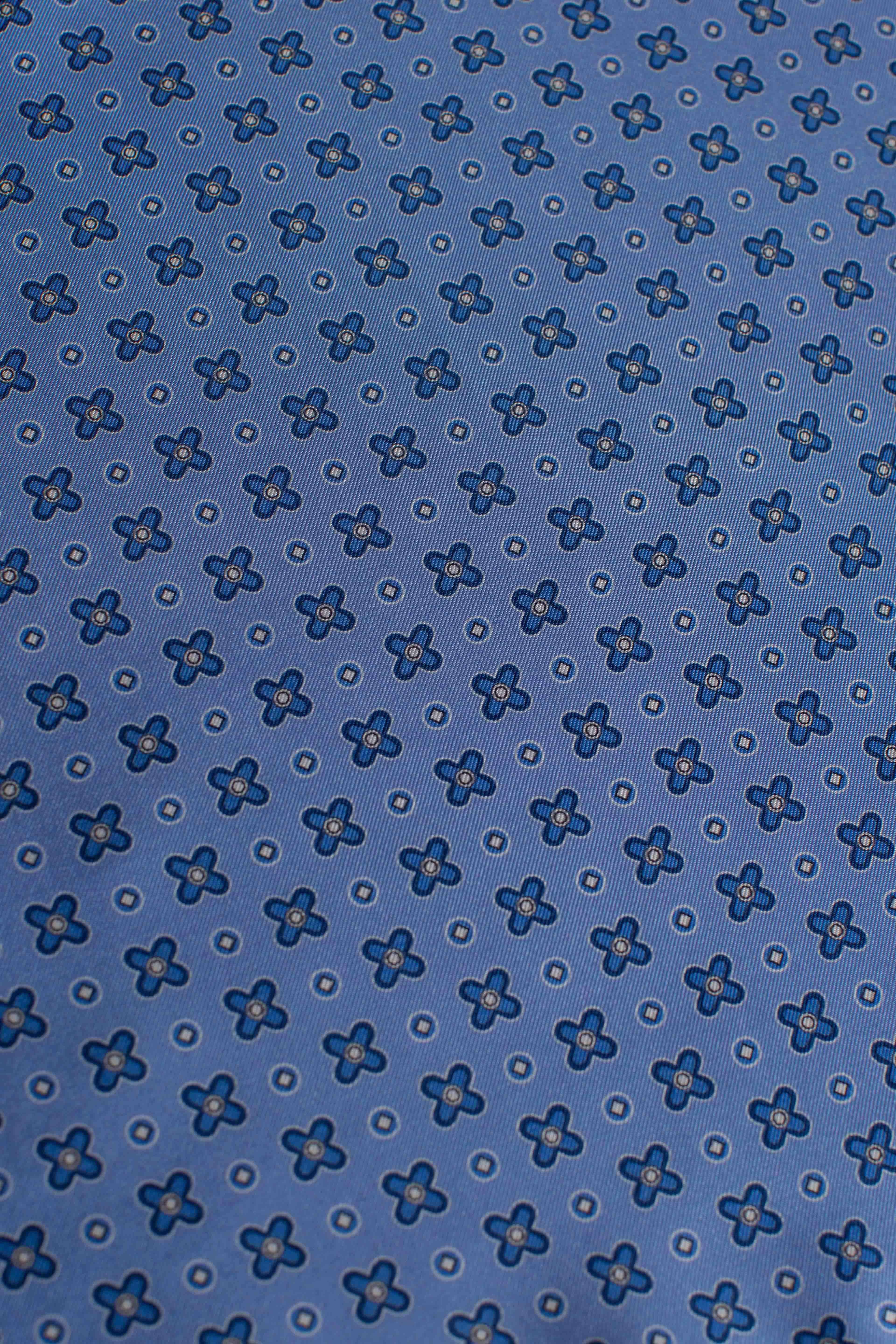 Pochette in seta stampa panfiore celeste