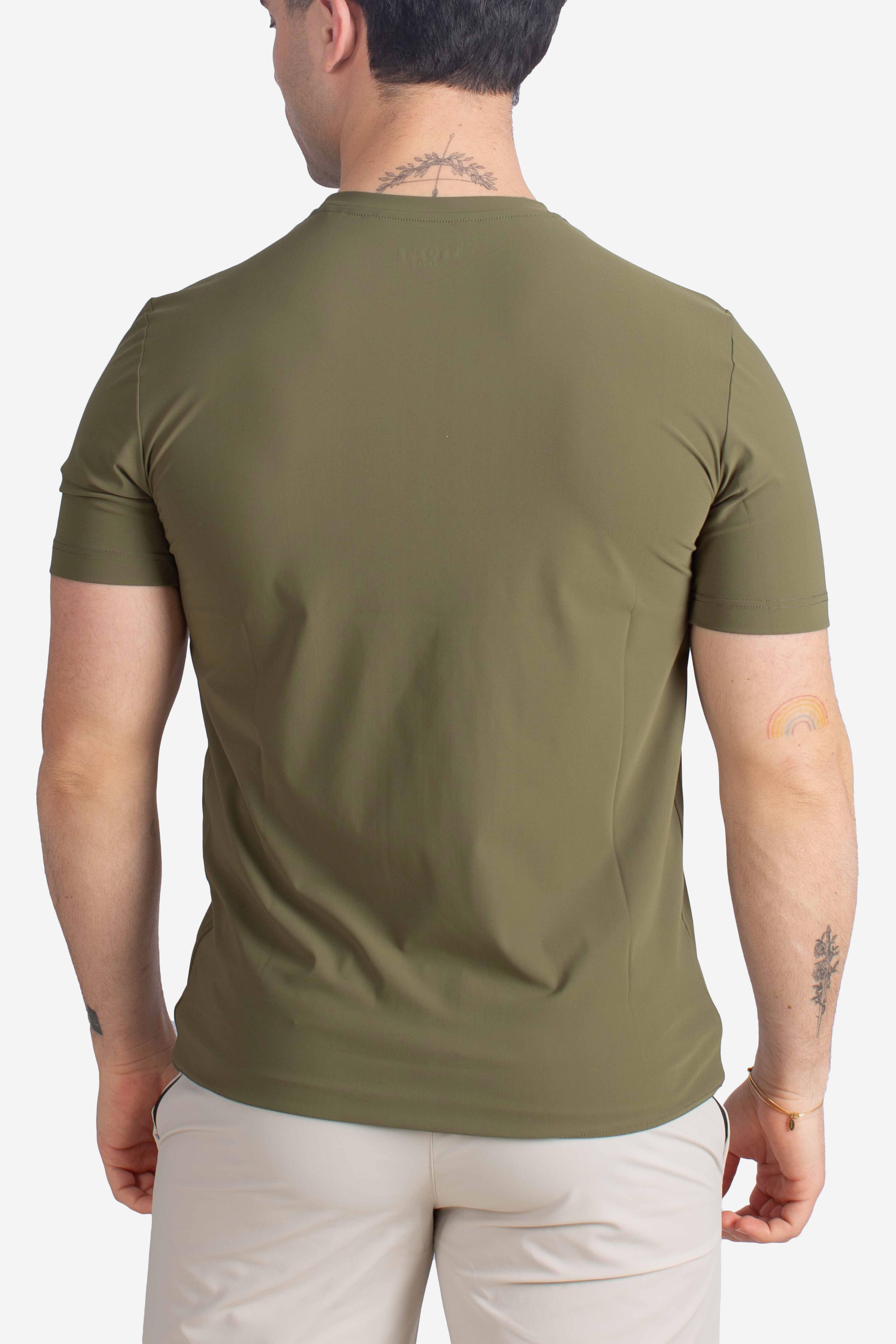 T-shirt Nanzoi tecnica green