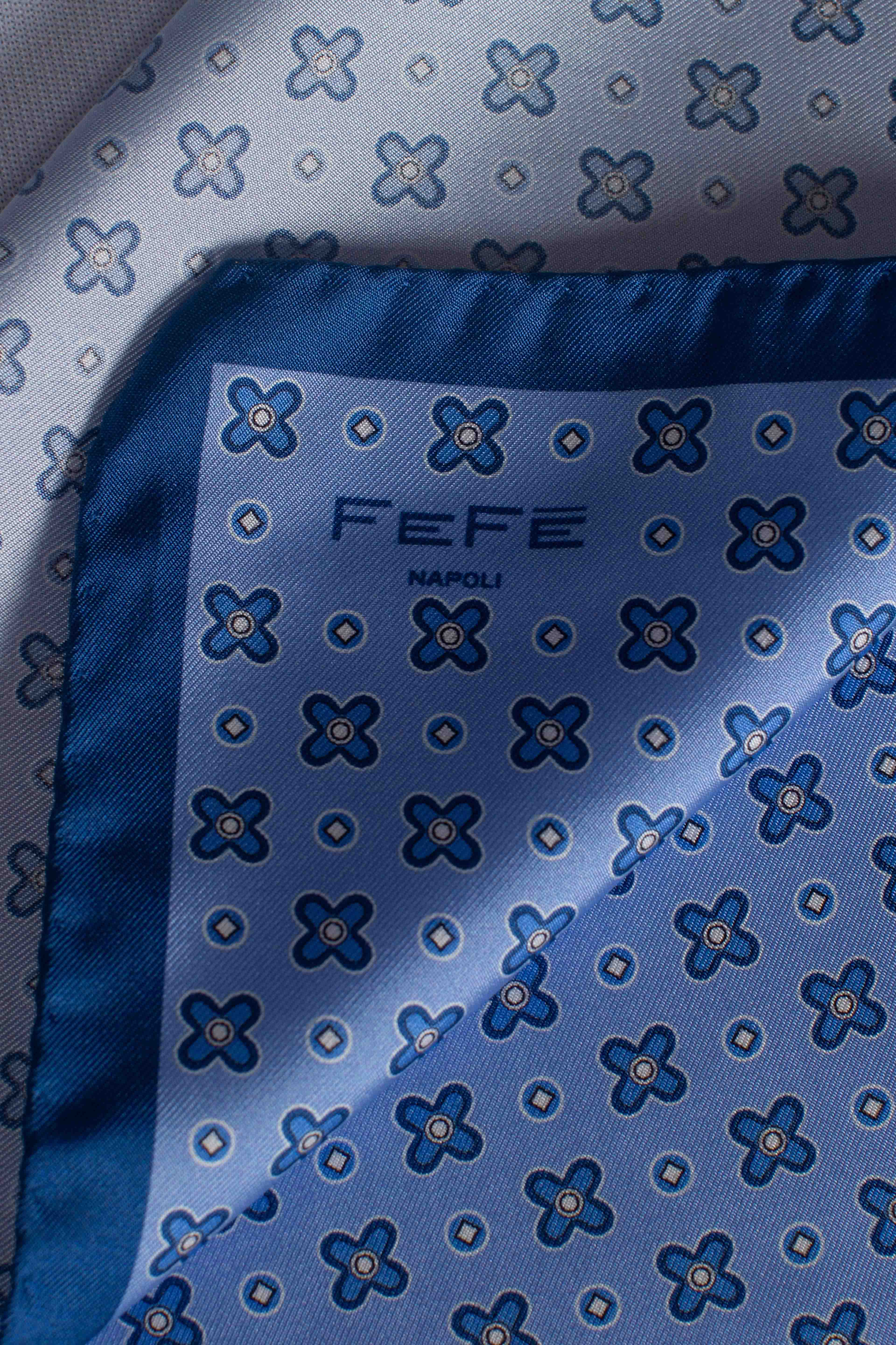 Pochette in seta stampa panfiore celeste