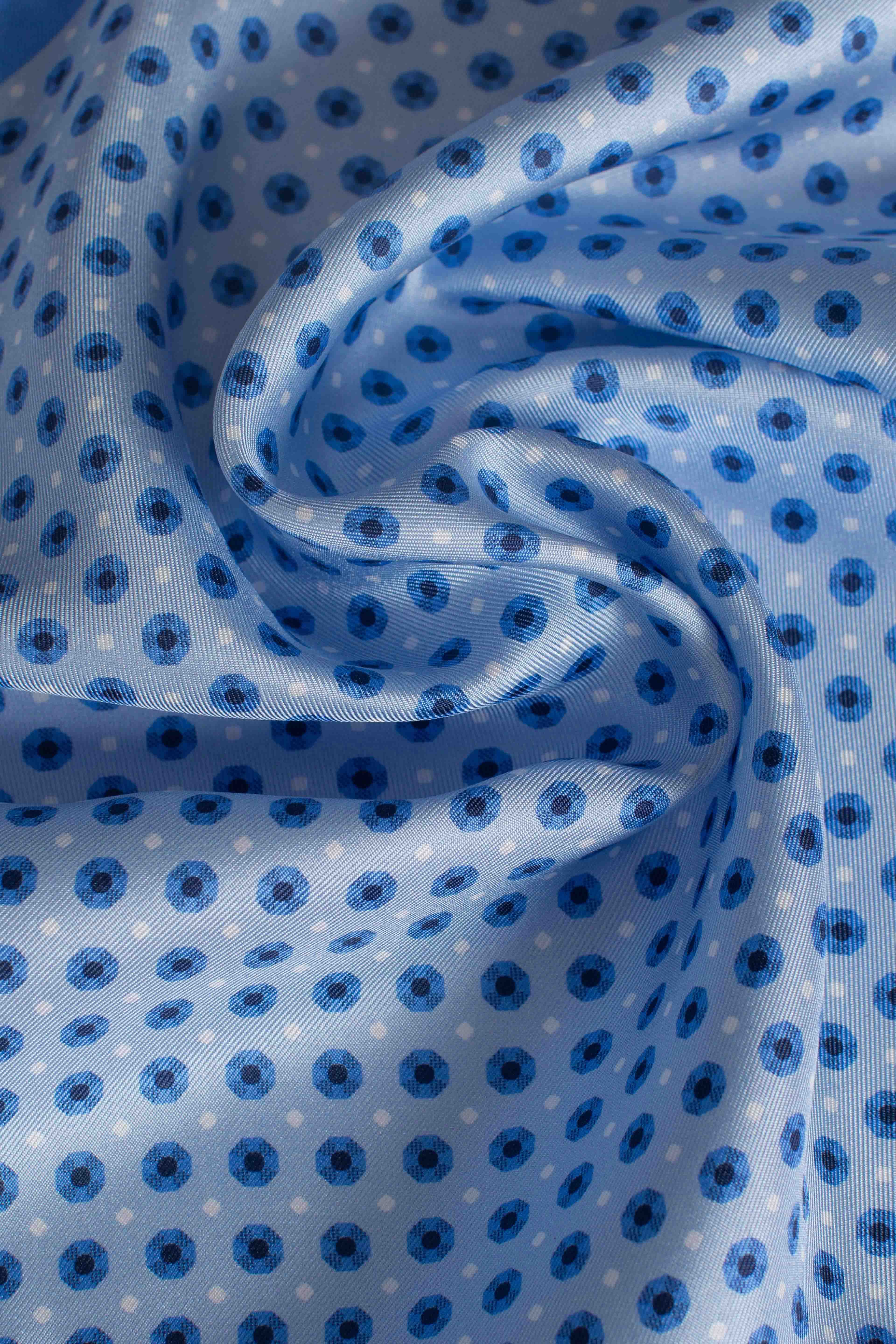 Pochette in seta stampa geometrico pois celeste