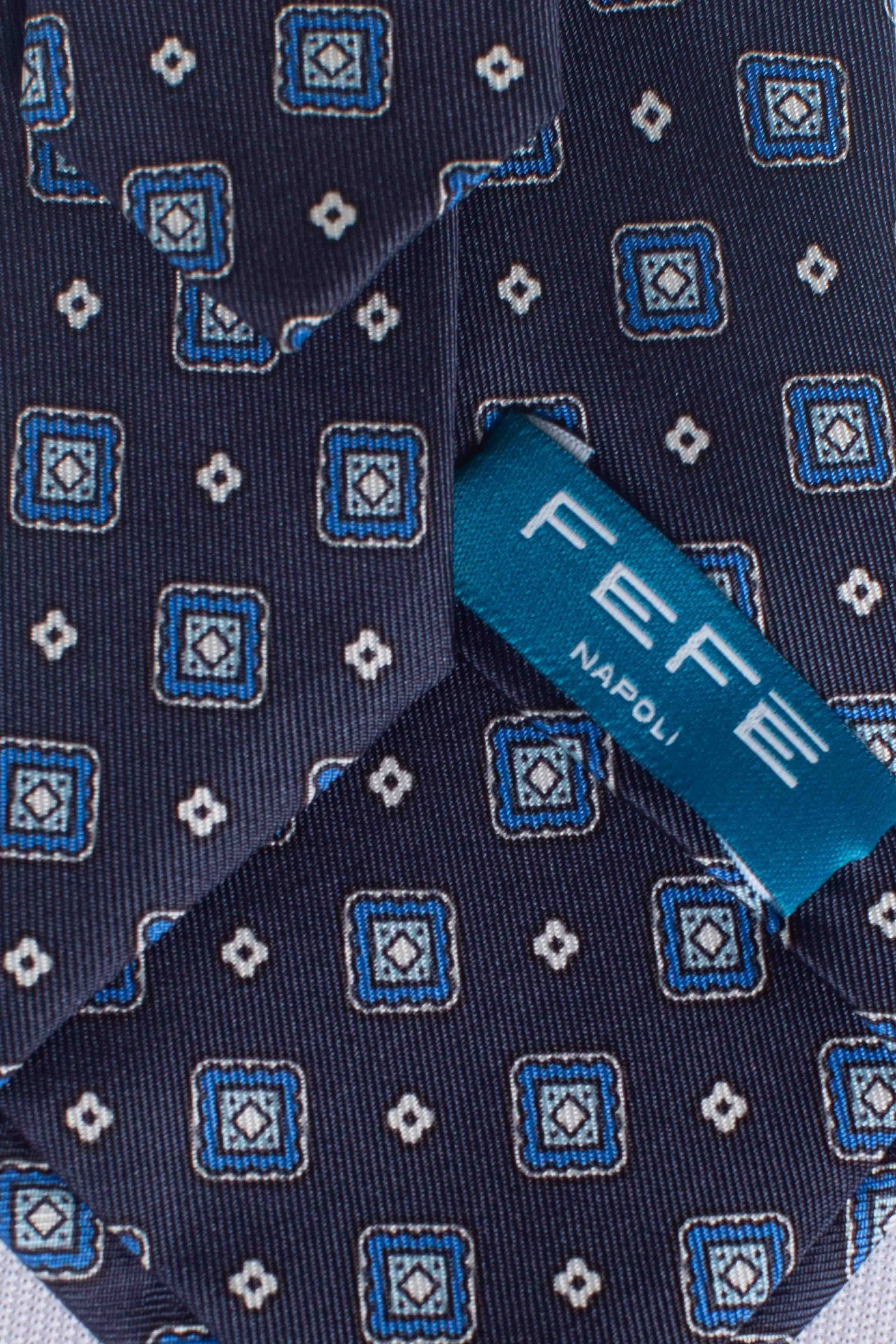 Cravatta in seta rombi blu