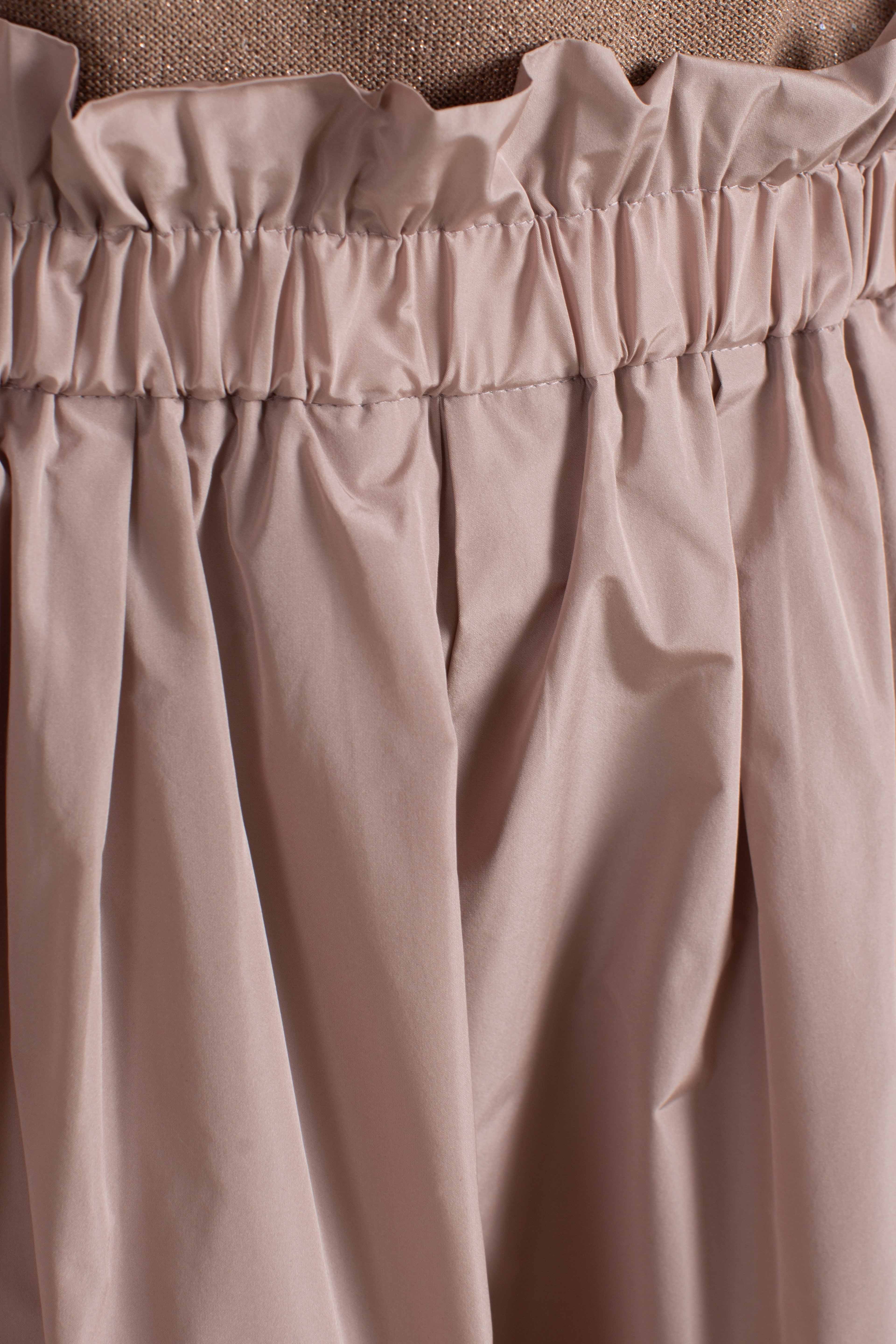 Gonna in new techno taffetà cipria