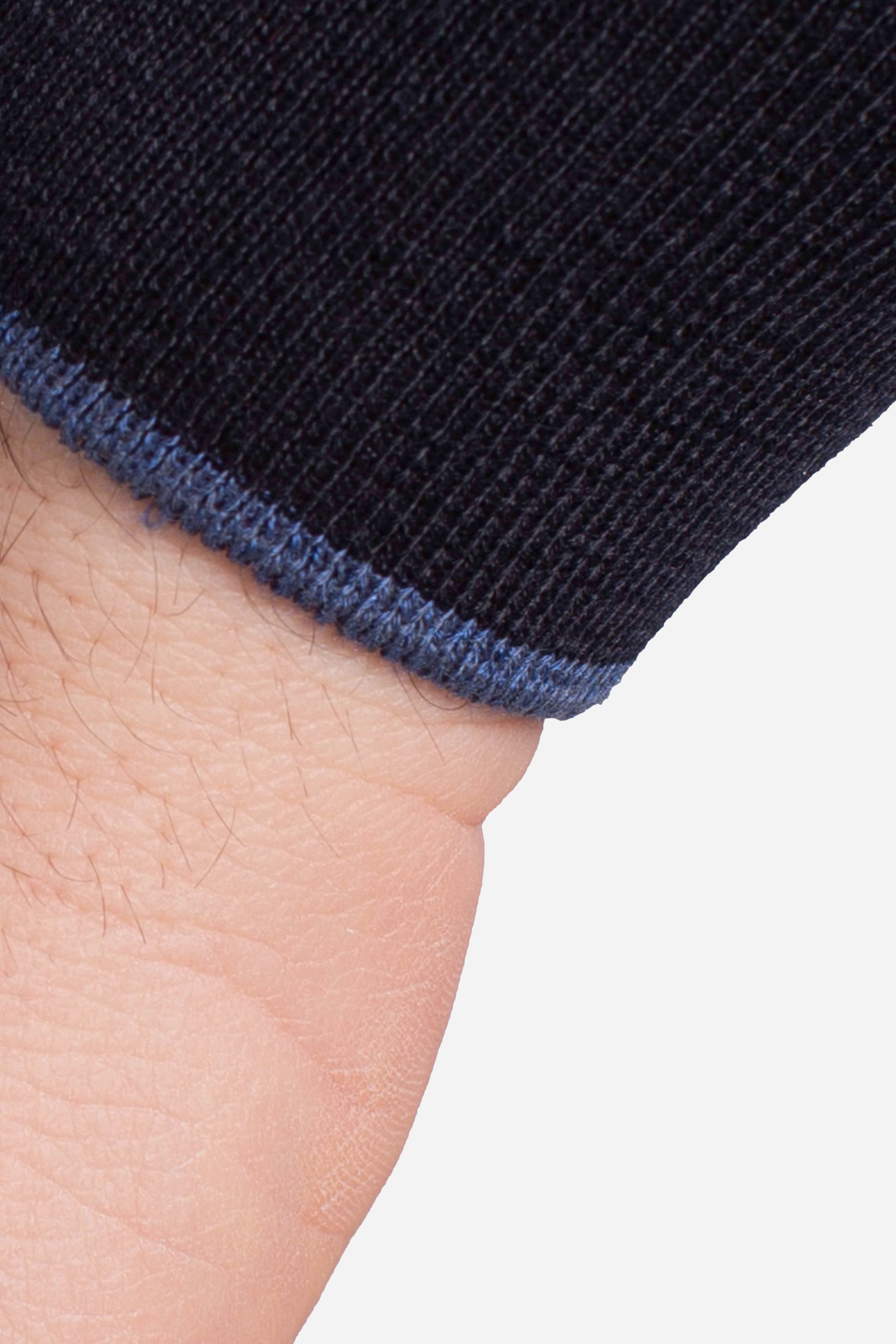 Maglia girocollo in seta e cotone blu