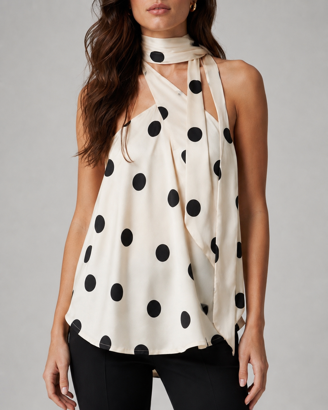 Top Dixie a pois con scollo halter