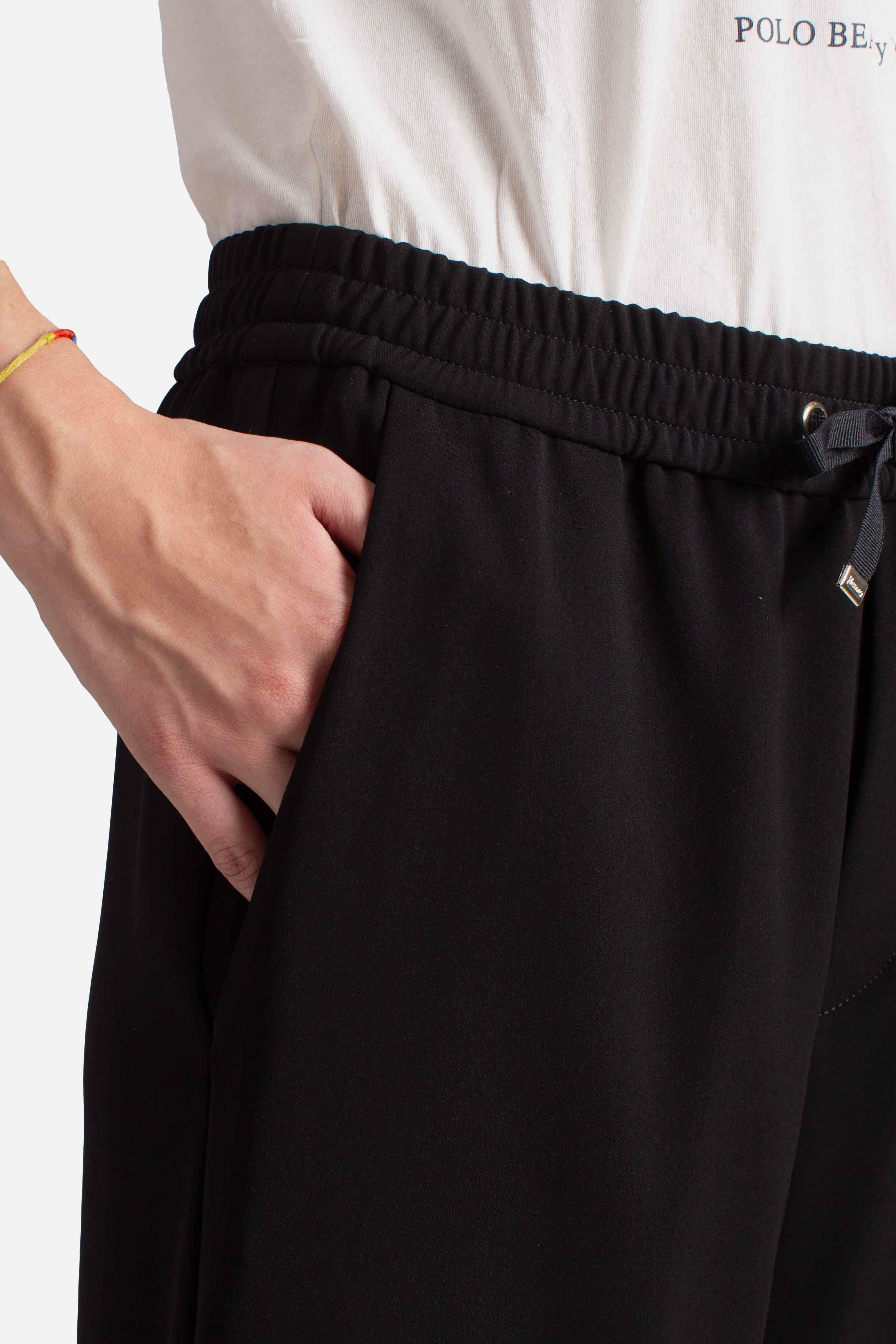 PANTALONI IN MATT CREPE SATIN nero PT000176D127559300 HERNO