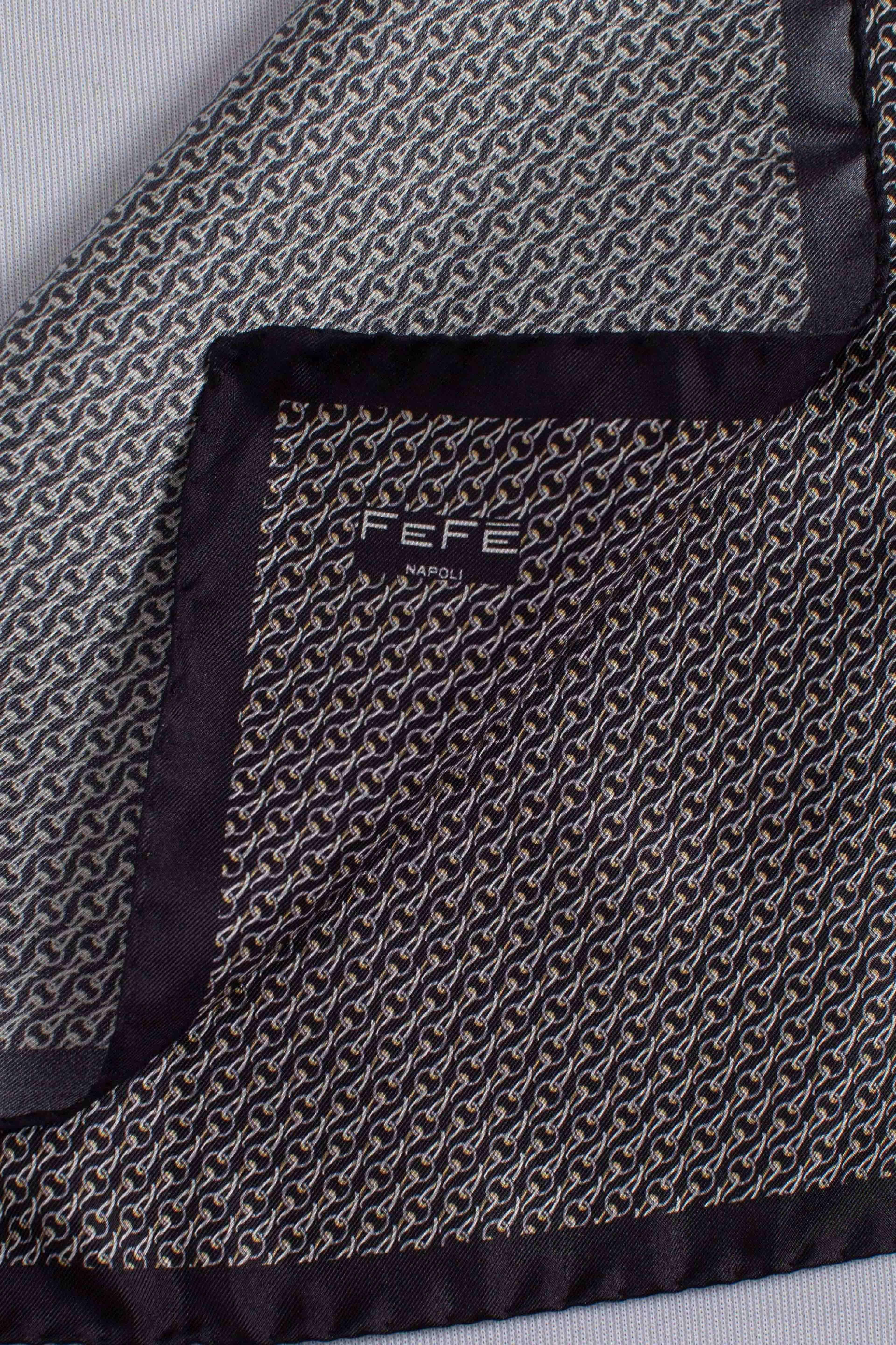 Pochette in seta stampa dandy catene nero grigio IJ47101 FEFE'