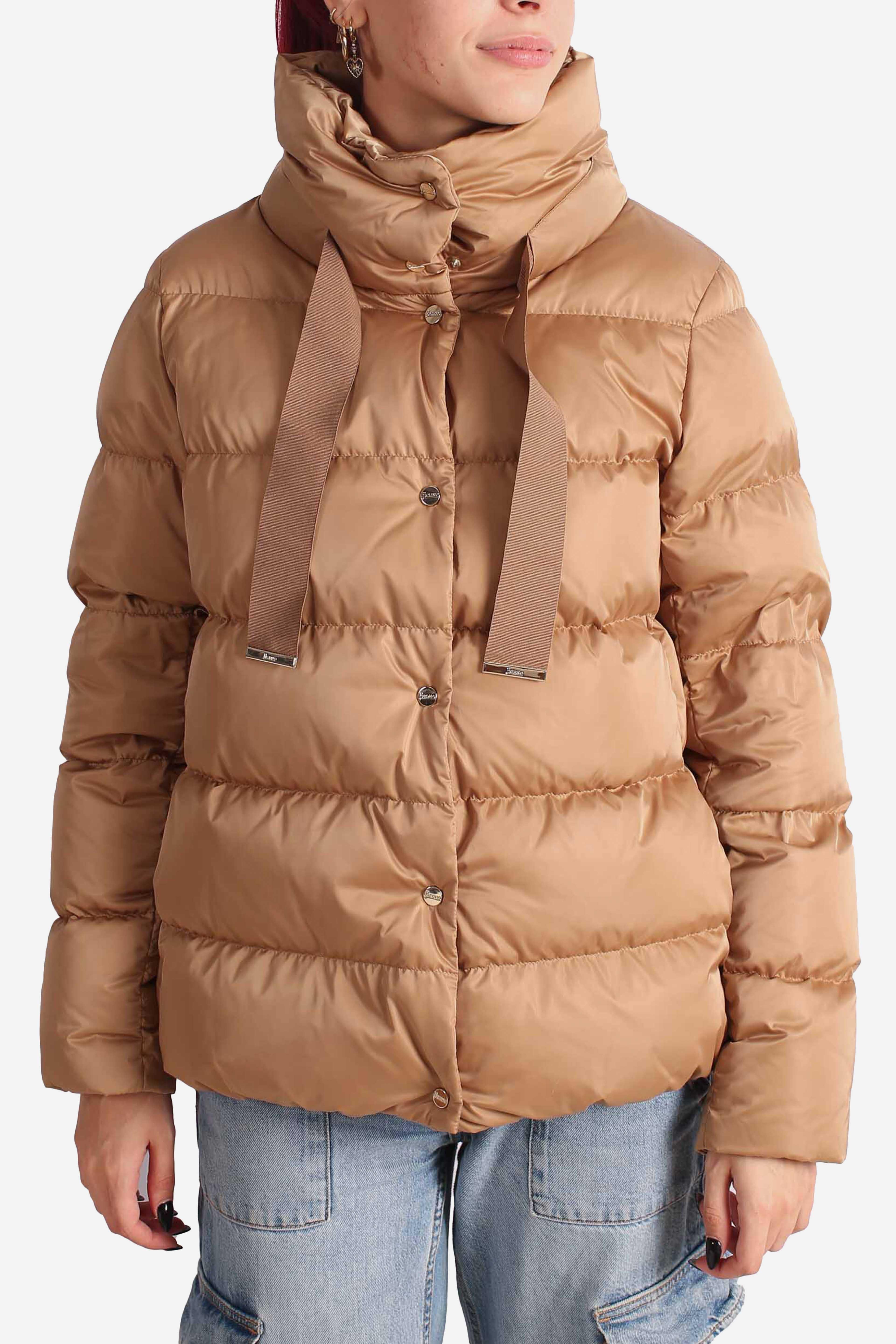 CAPPA IN SATIN CAMMELLO PI001936D12170Z2157 HERNO