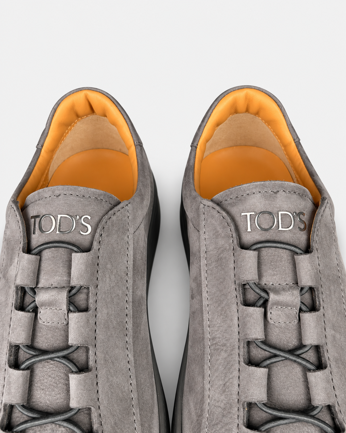 Tod's Sneakers uomo in nabuk di vitello grigio