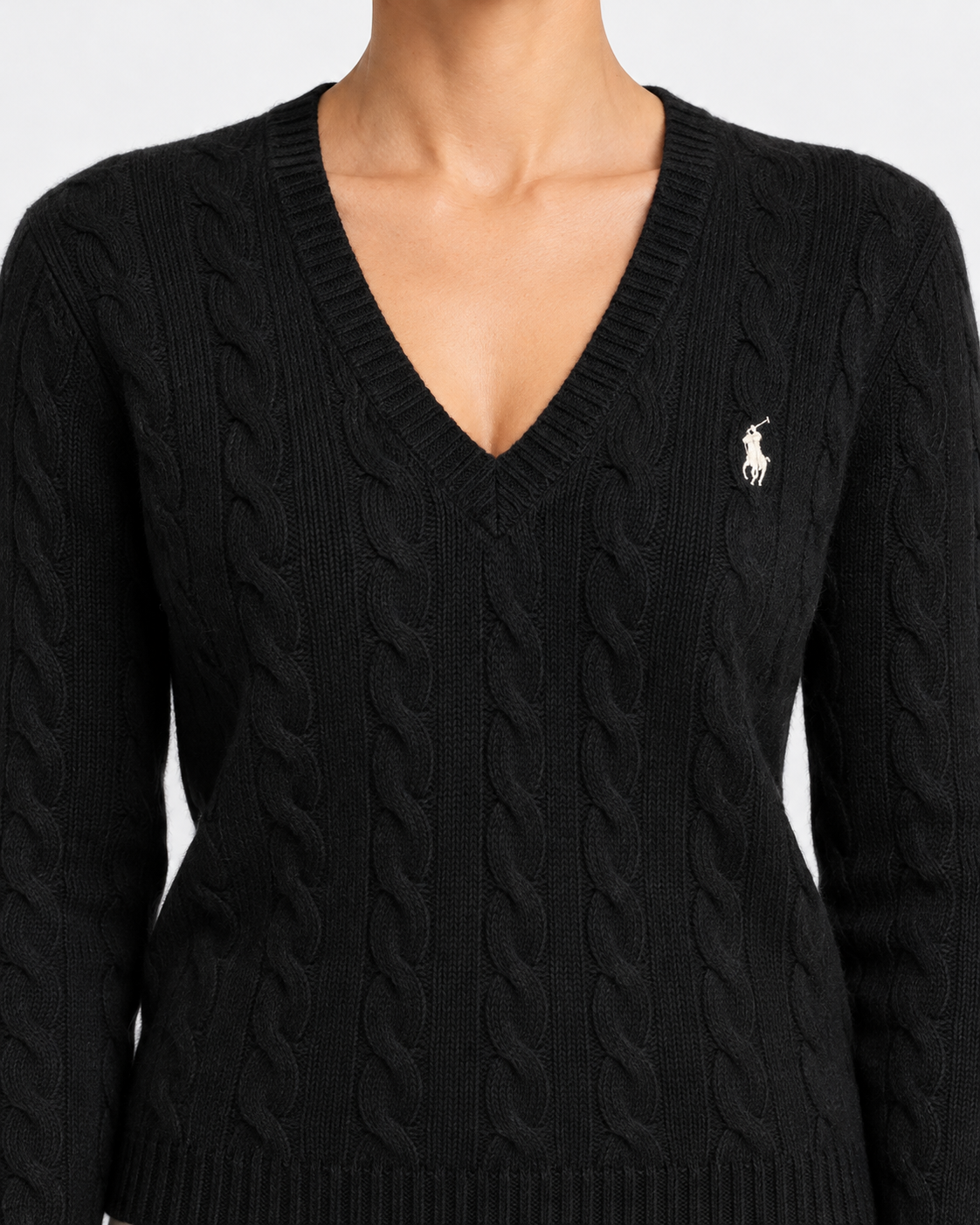 Maglione a collo a V in lana e cashmere a trecce