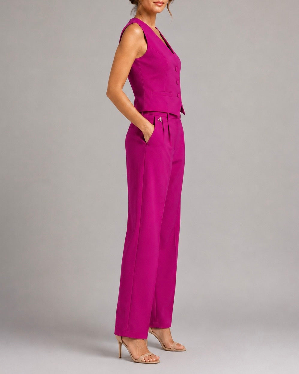 Tuta Dixie fucsia con gilet e pantalone