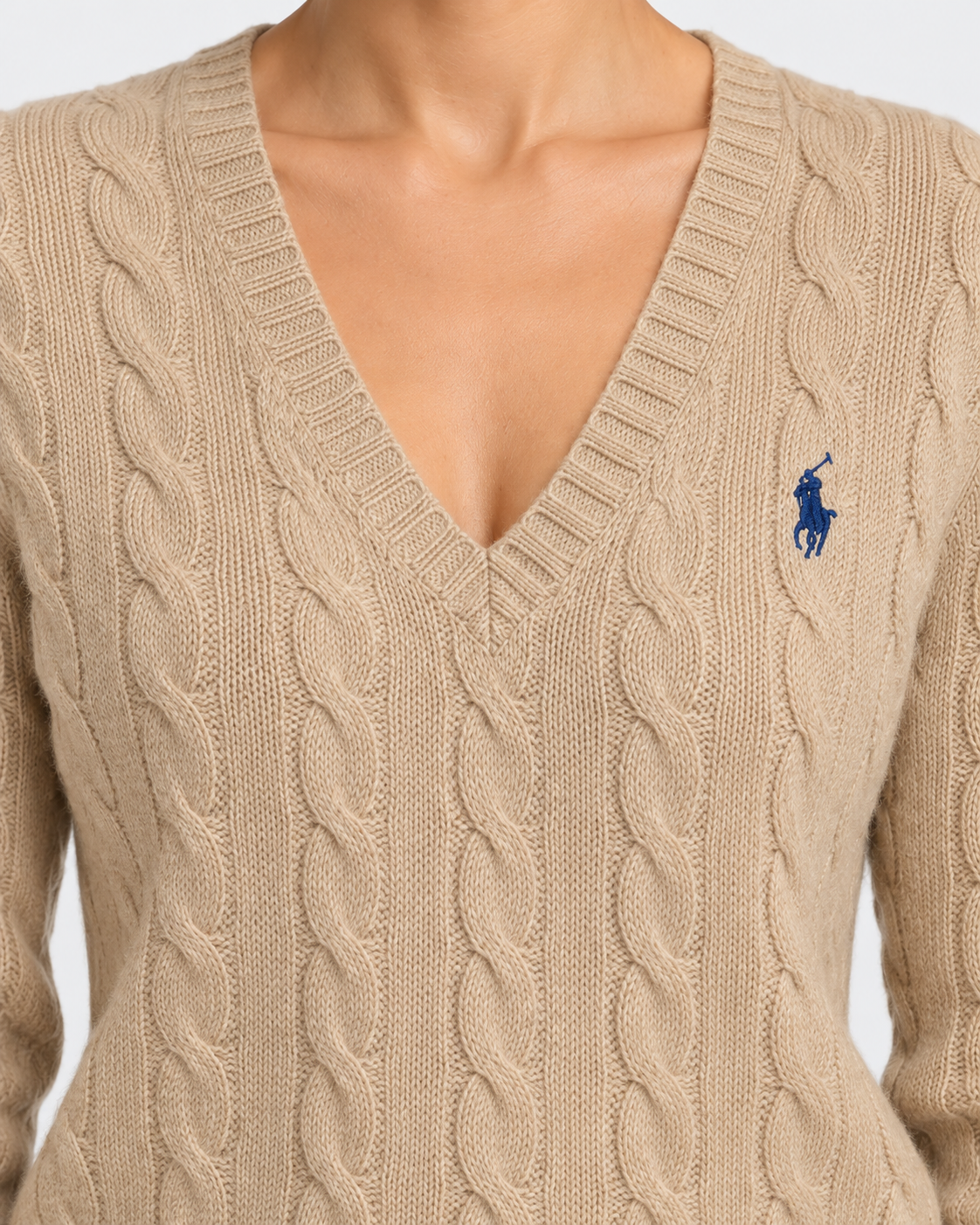 Maglione a collo a V in lana e cashmere a trecce beige