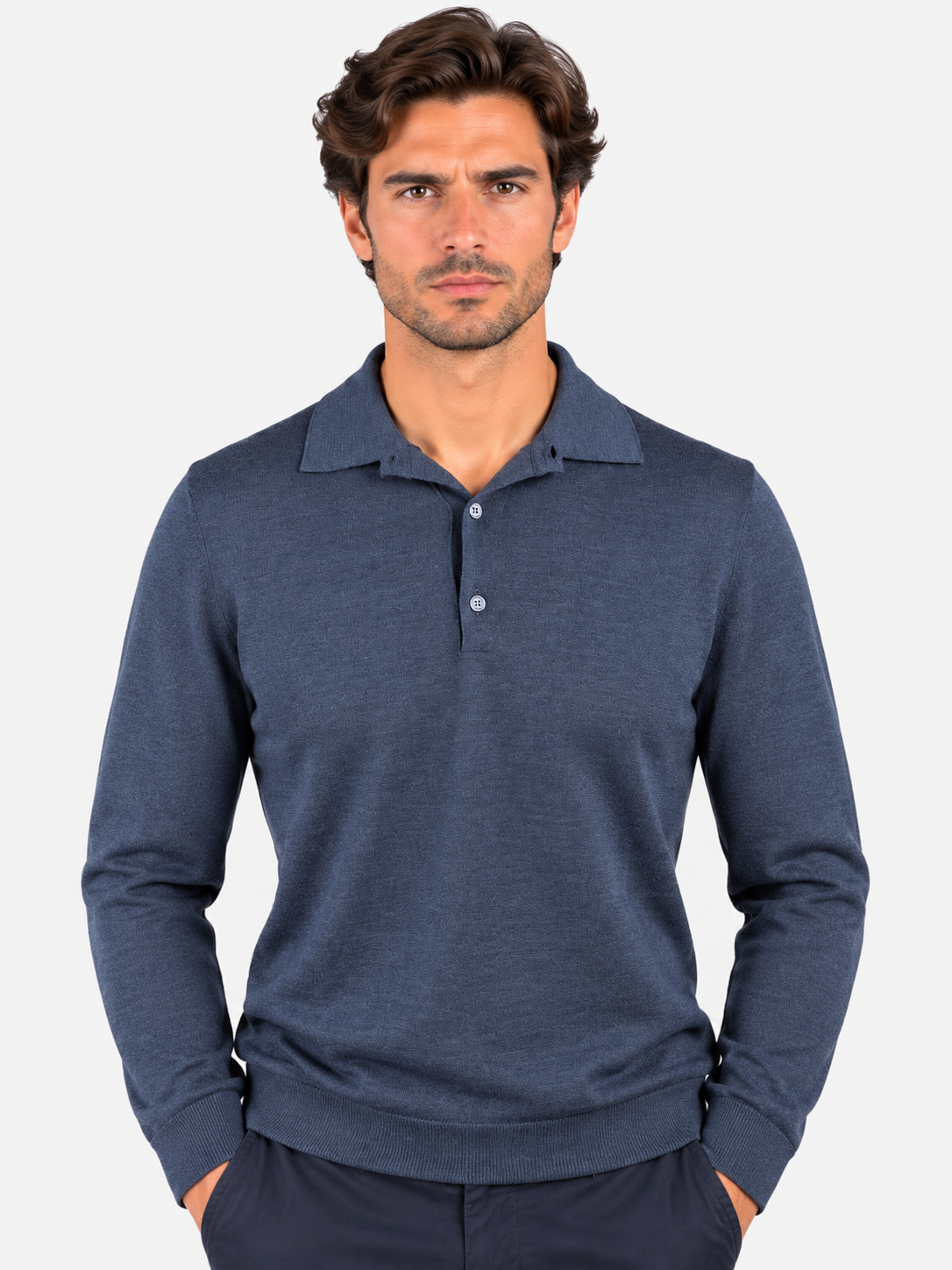 Polo uomo K-Way Rey blu in lana, seta e cashmere indossata dal modello, vista frontale