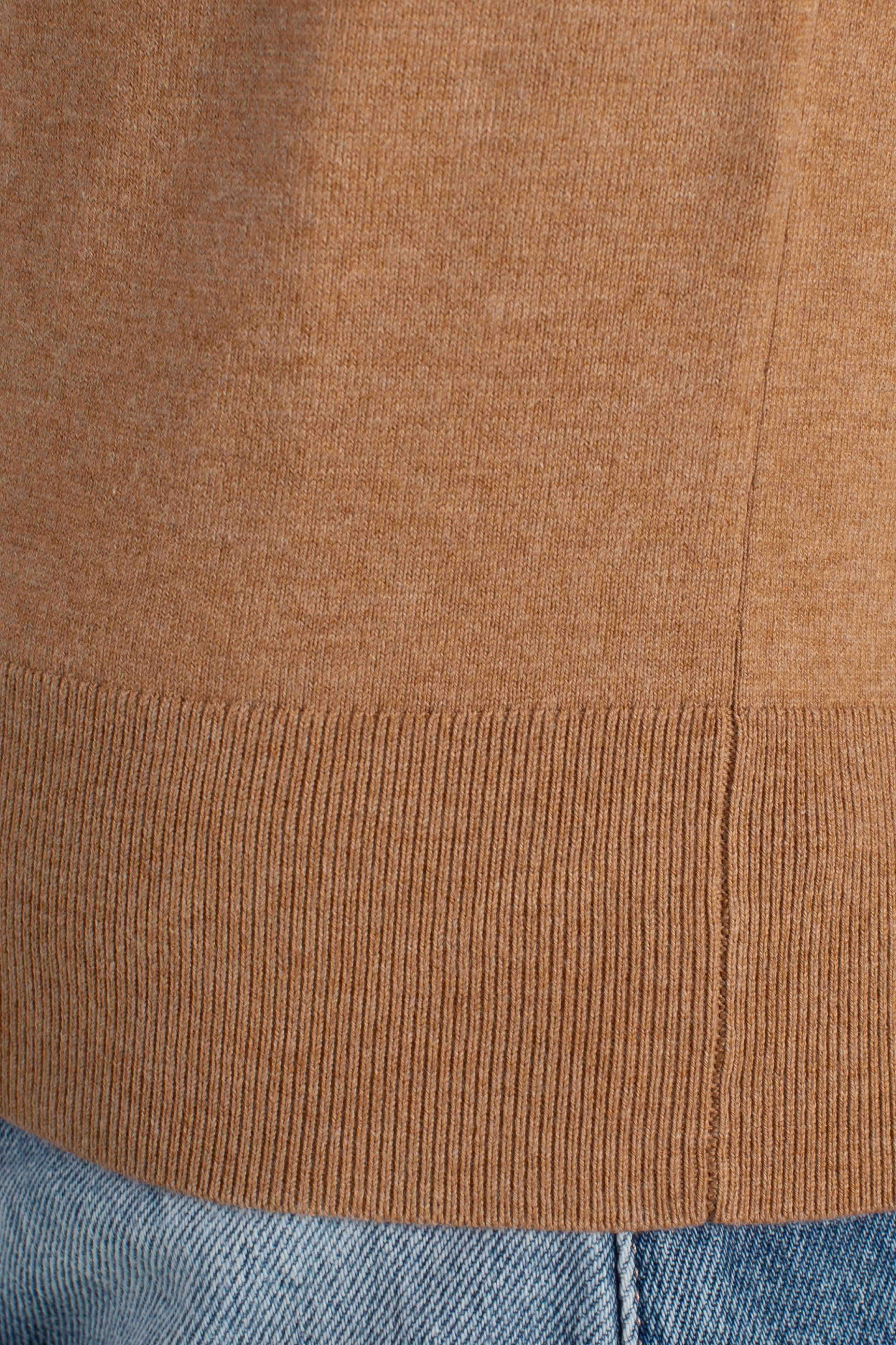 Maglione girocollo a maniche corte camel