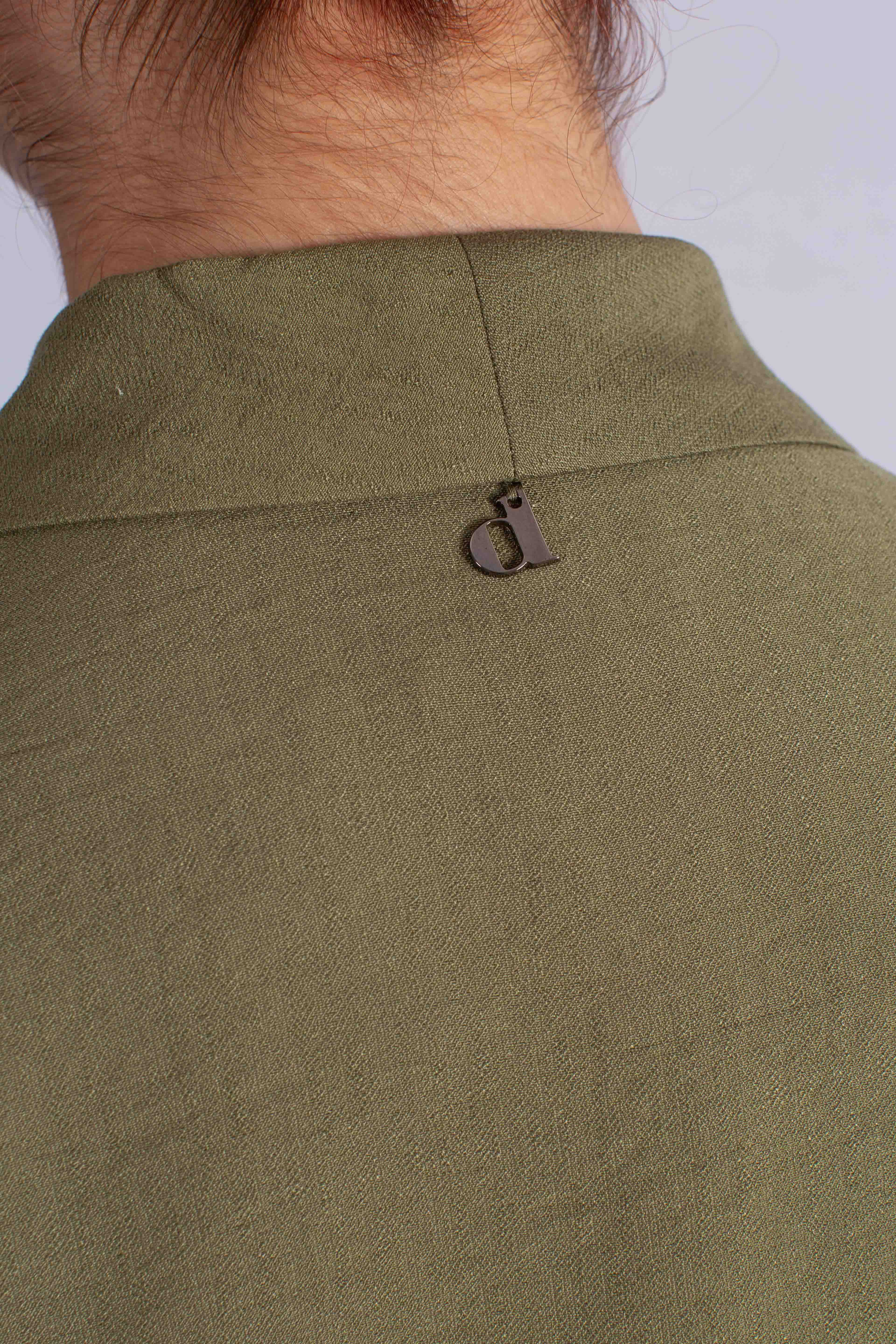 Gilet donna verde militare con cintura in vita