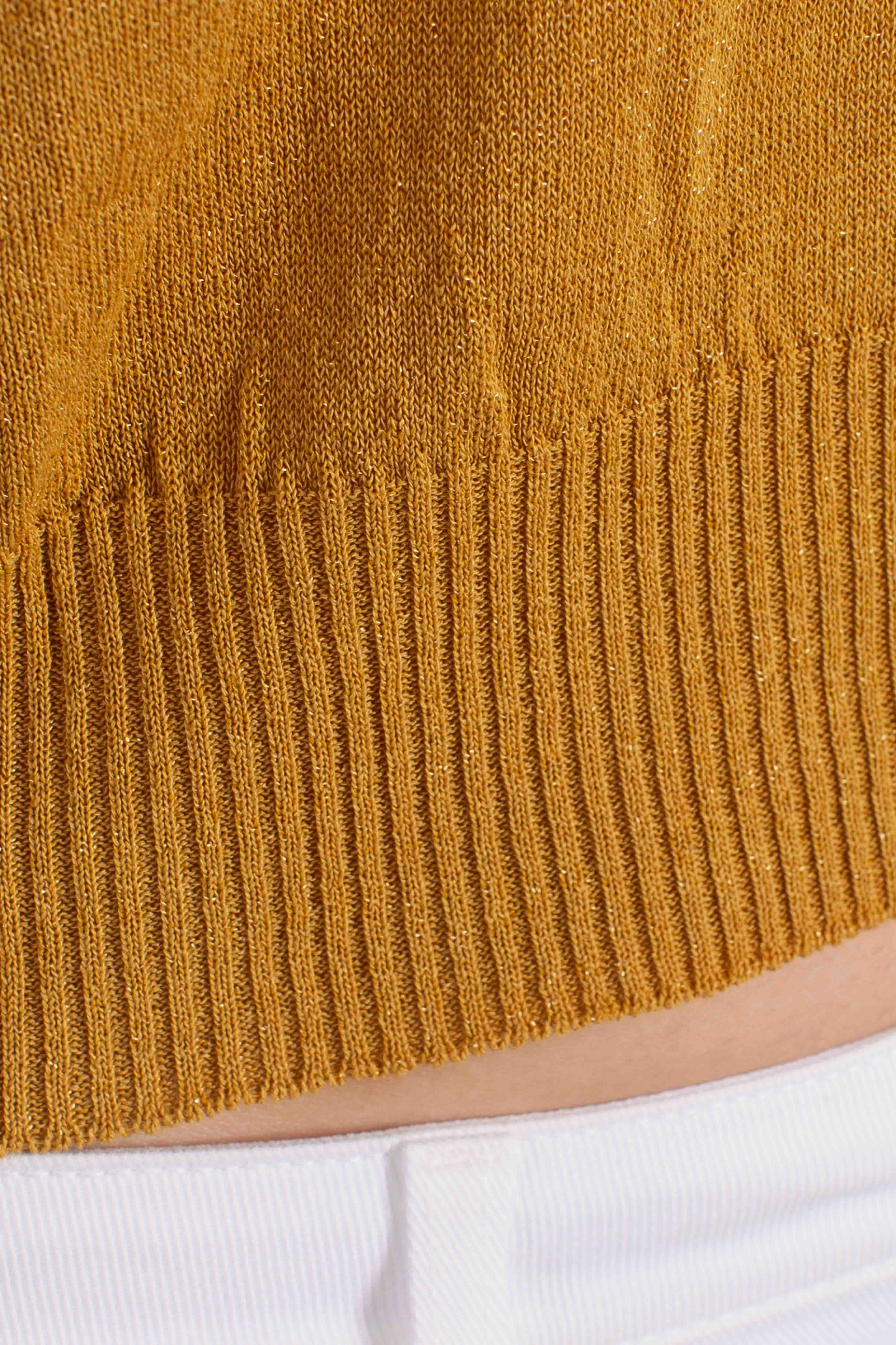 Top smanicato donna in maglia color senape