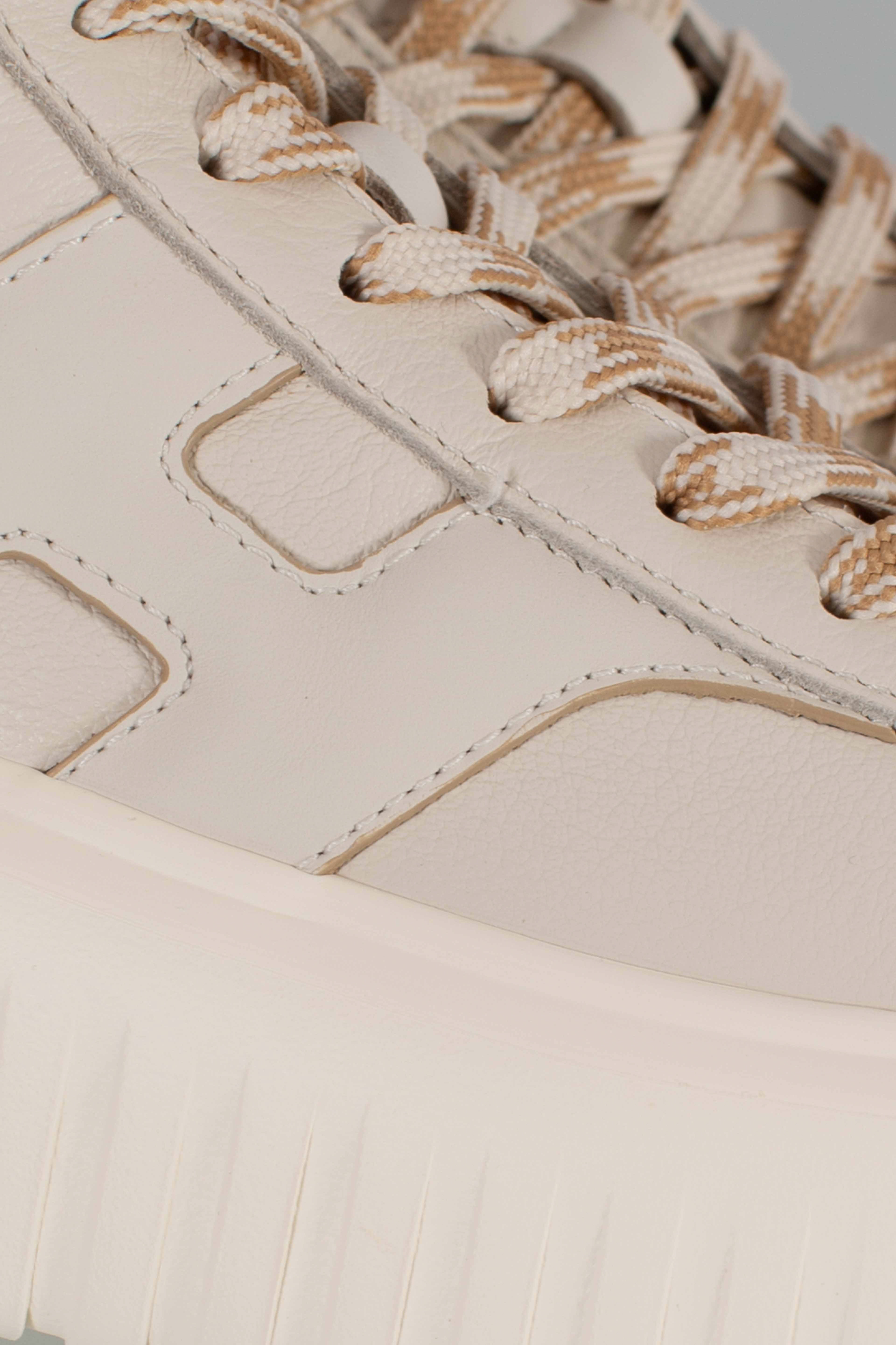 Sneakers H-stripes allacciato H lissata