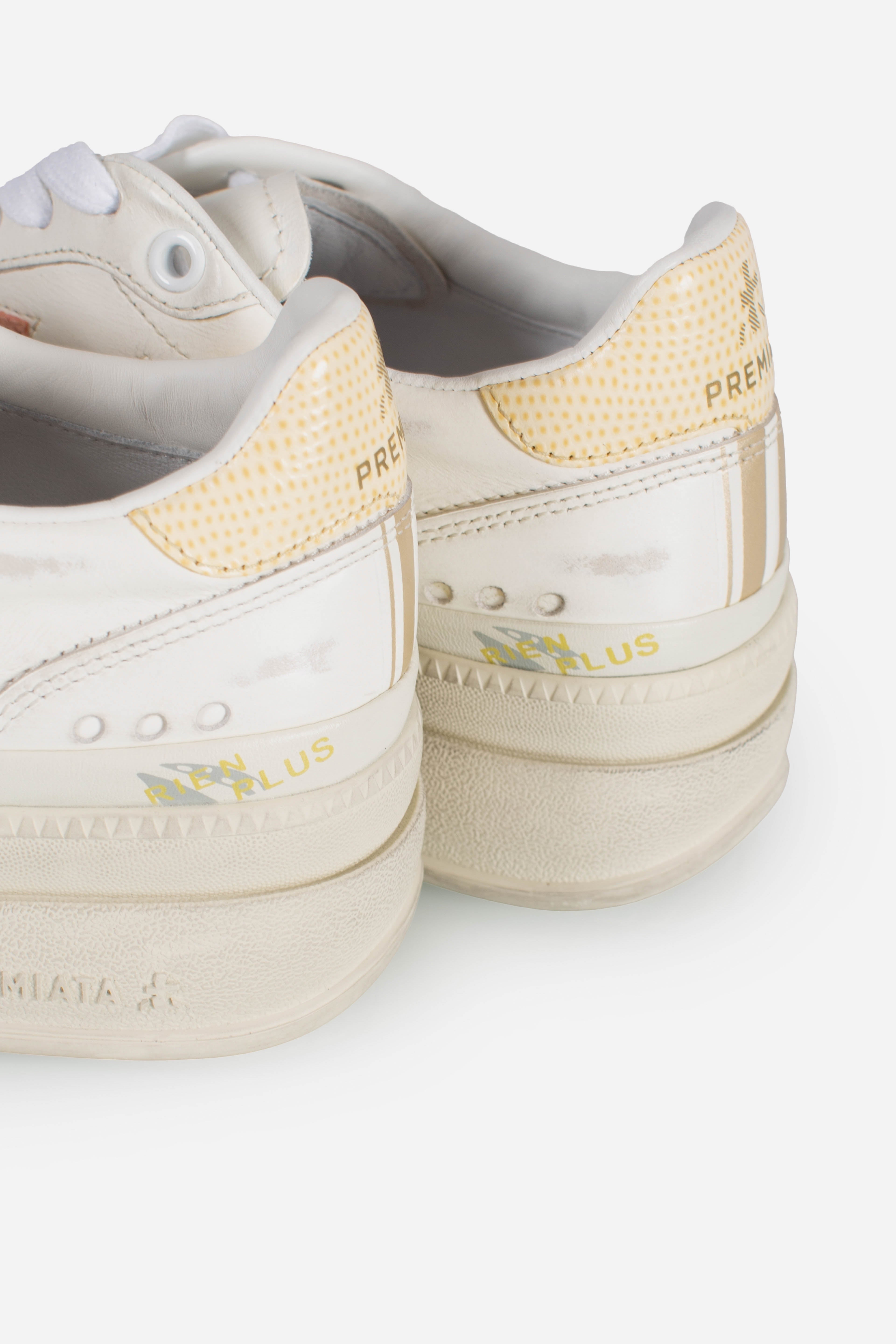 Sneakers Micol 8196 off white
