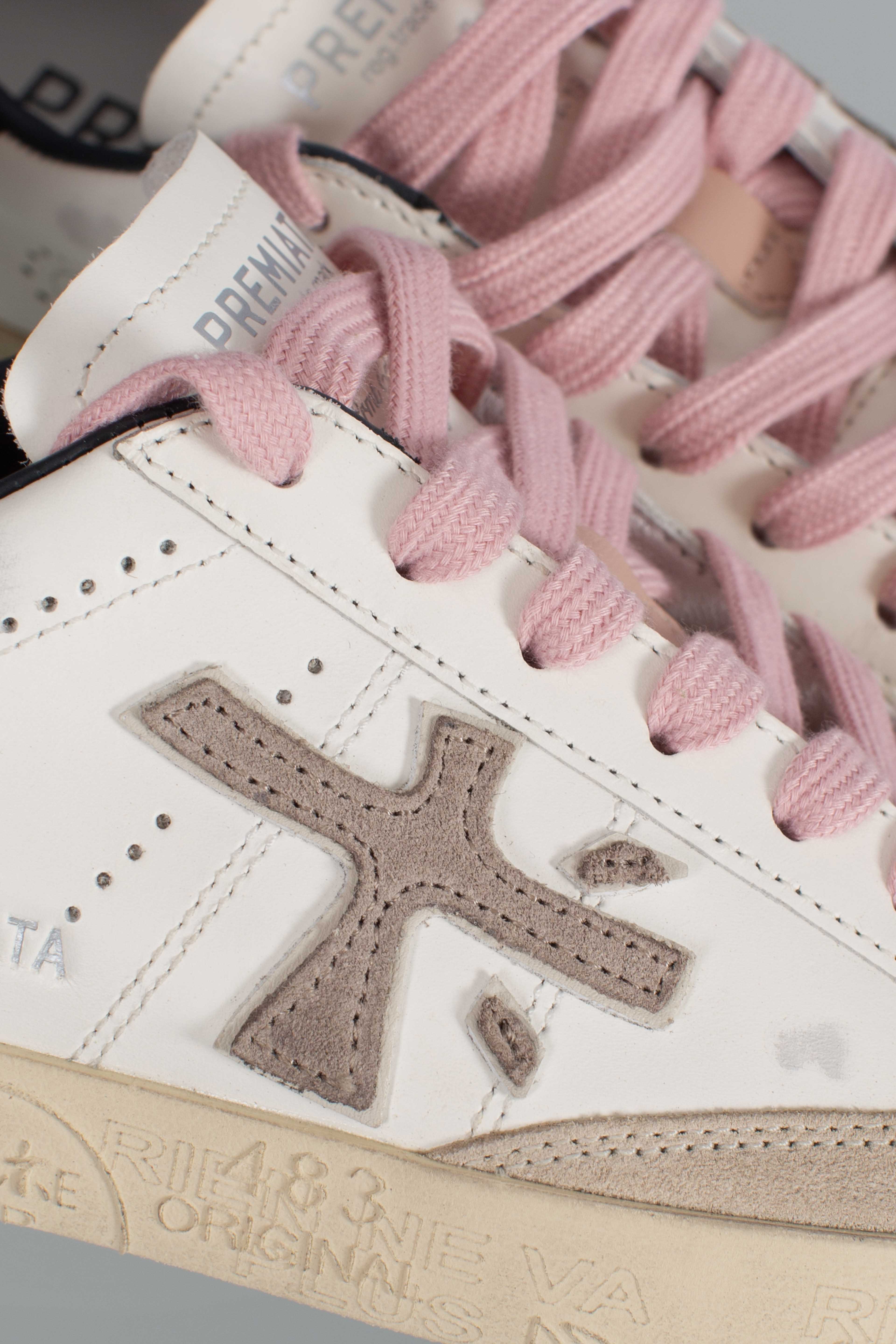 Sneakers Stevend 7602 off white