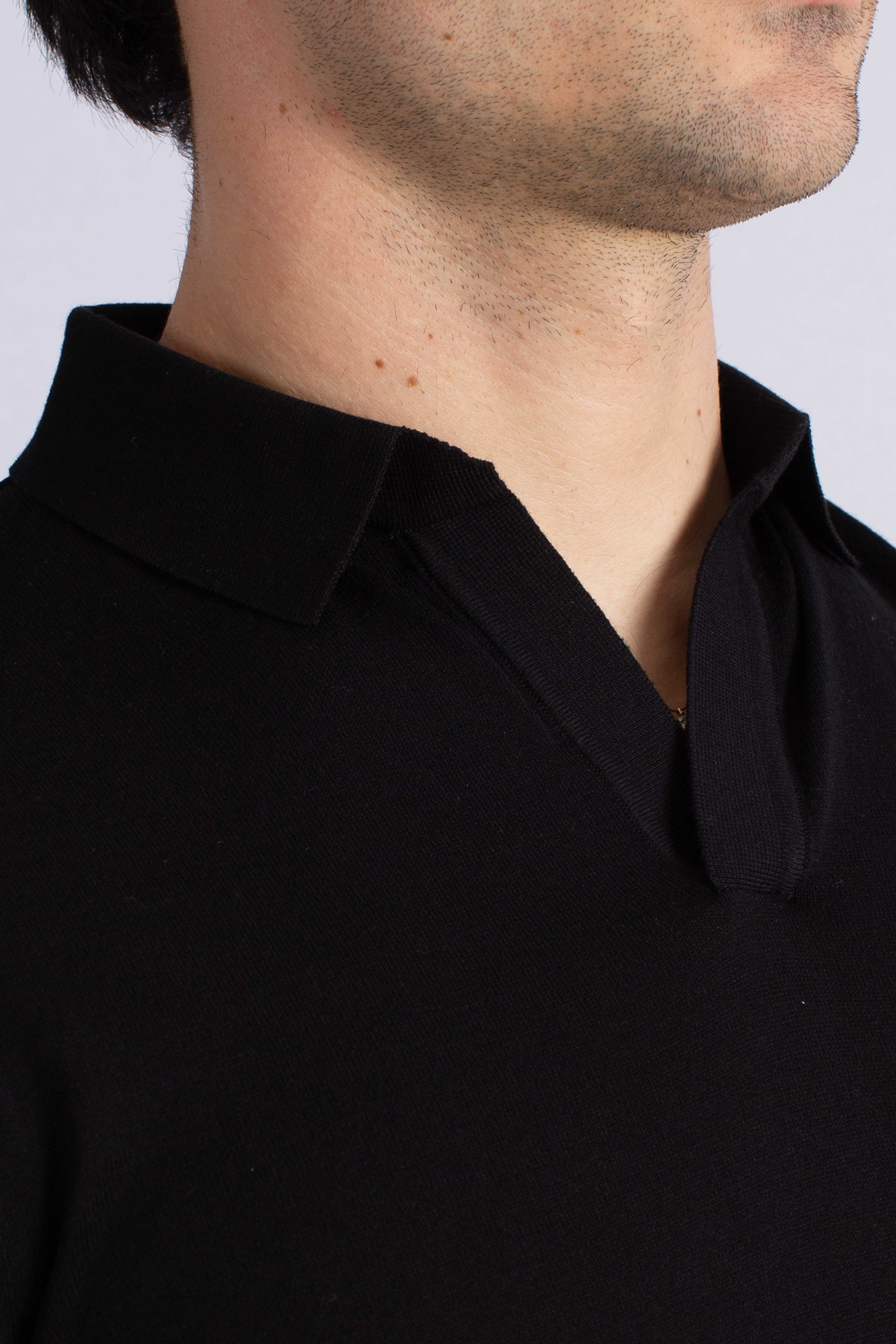 Polo Sloan senza bottoni in maglia black