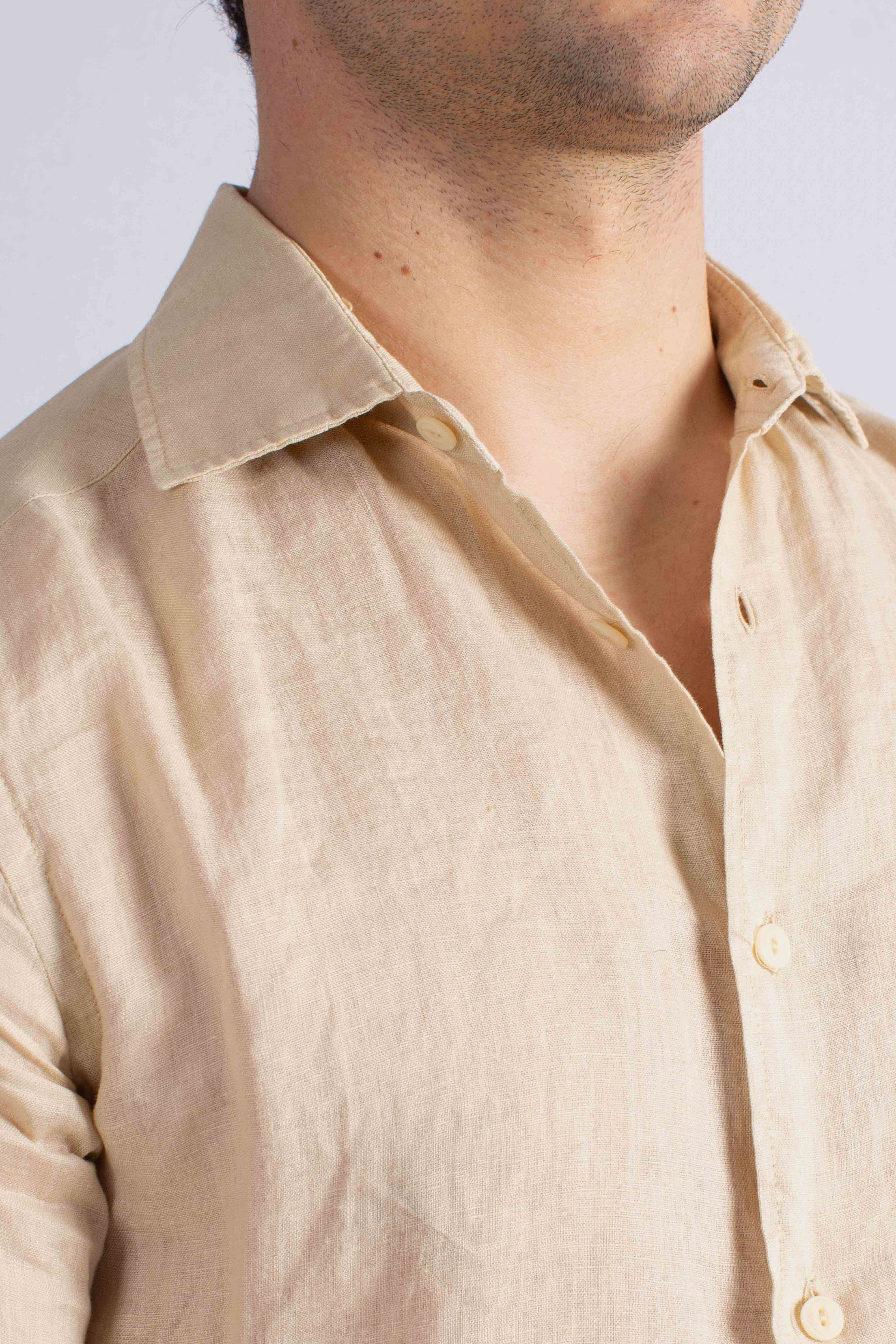 Camicia Pamplona in lino beige