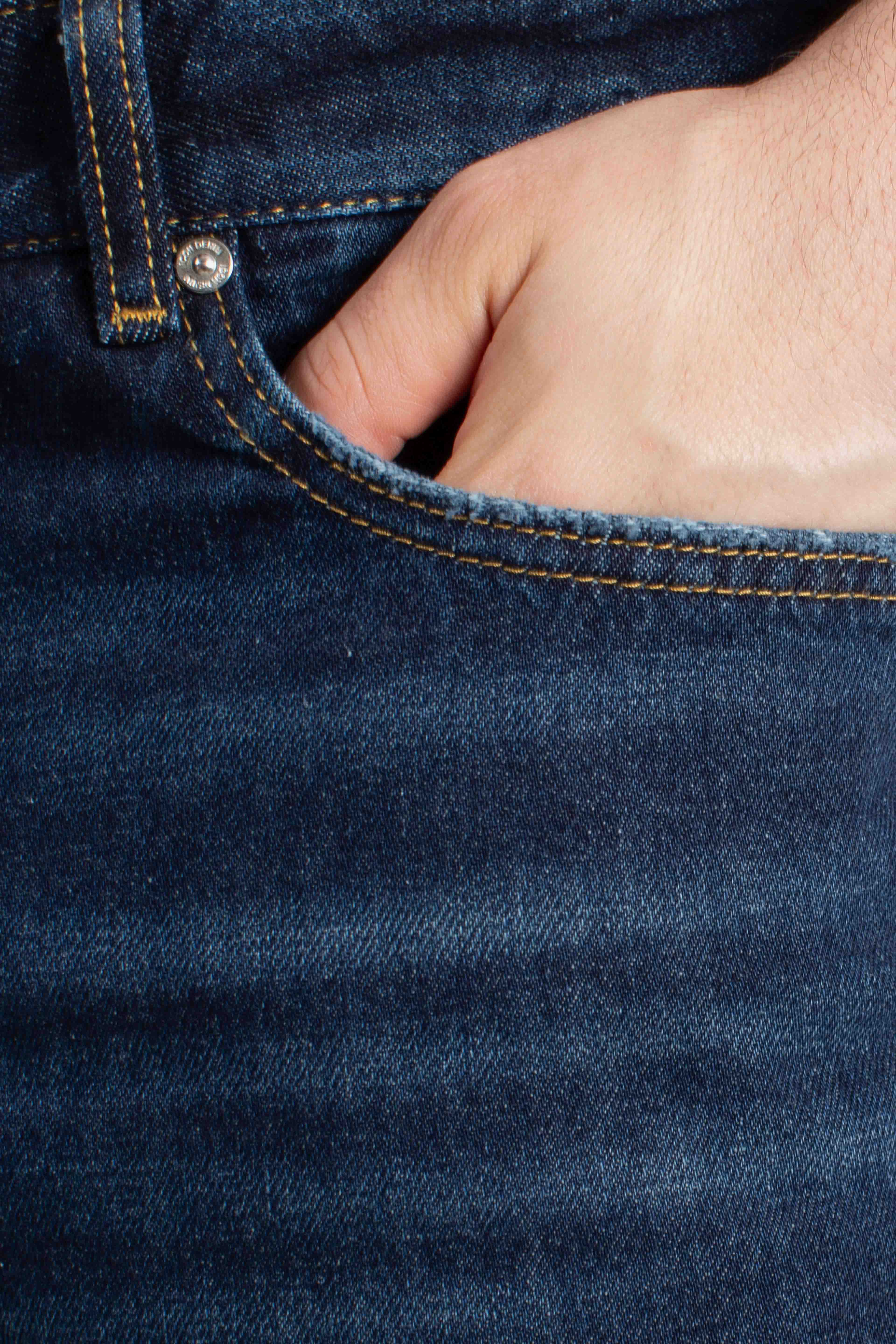 Jeans Icon Denim Josh in denim lavaggio scuro