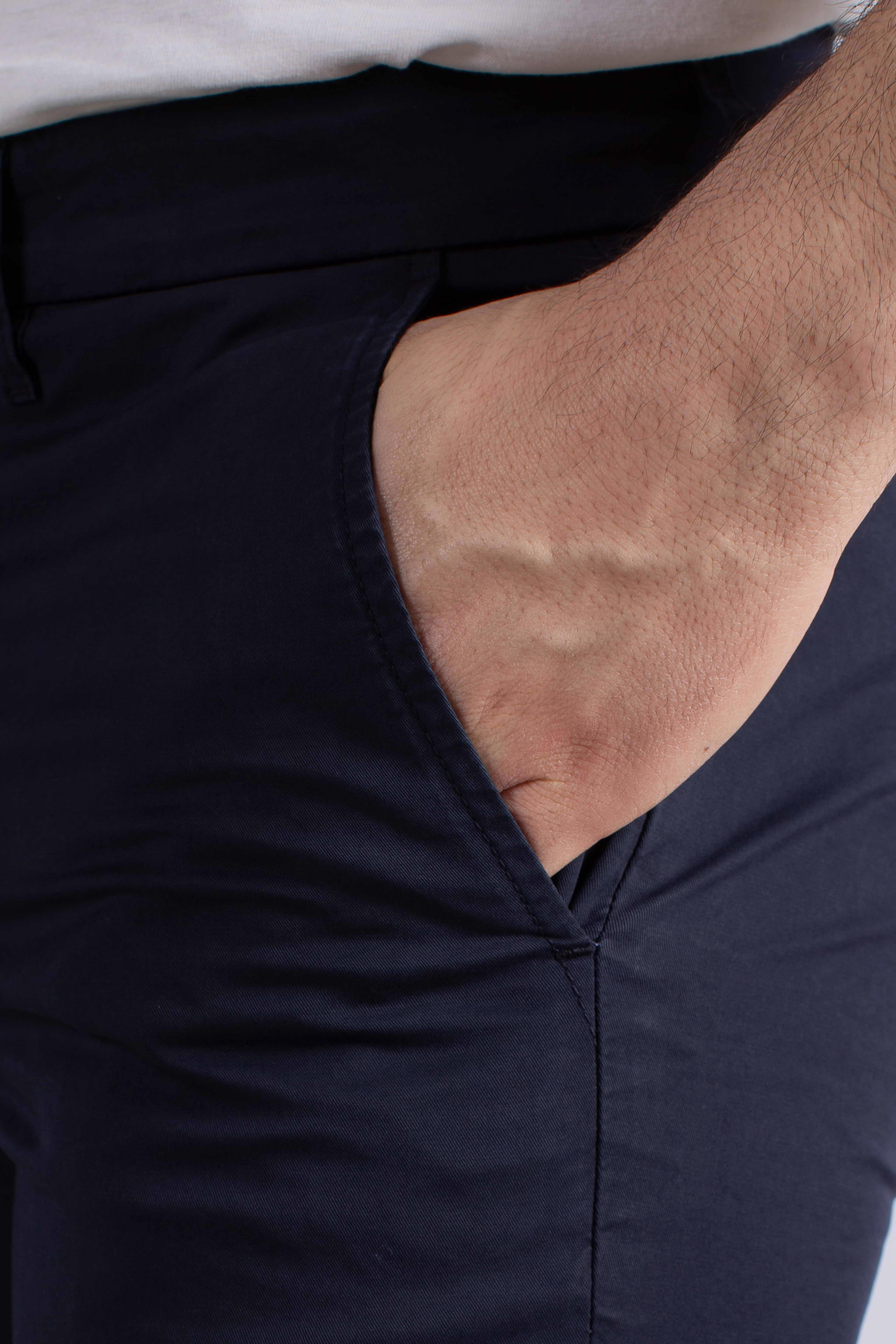 Pantaloni Slim Fit in Gabardine Stretch blu