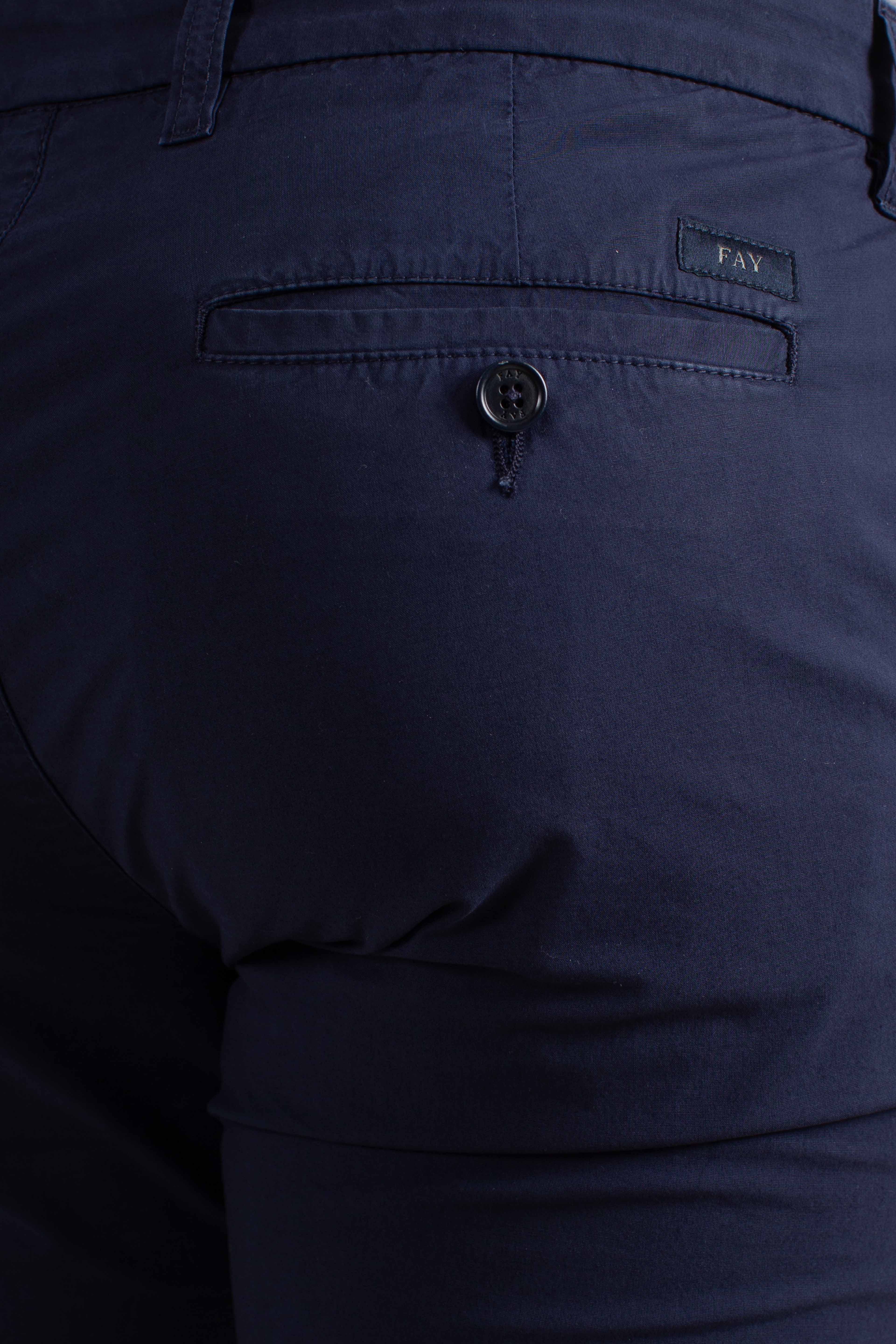 Pantaloni Slim Fit in Cotone Stretch blu navy