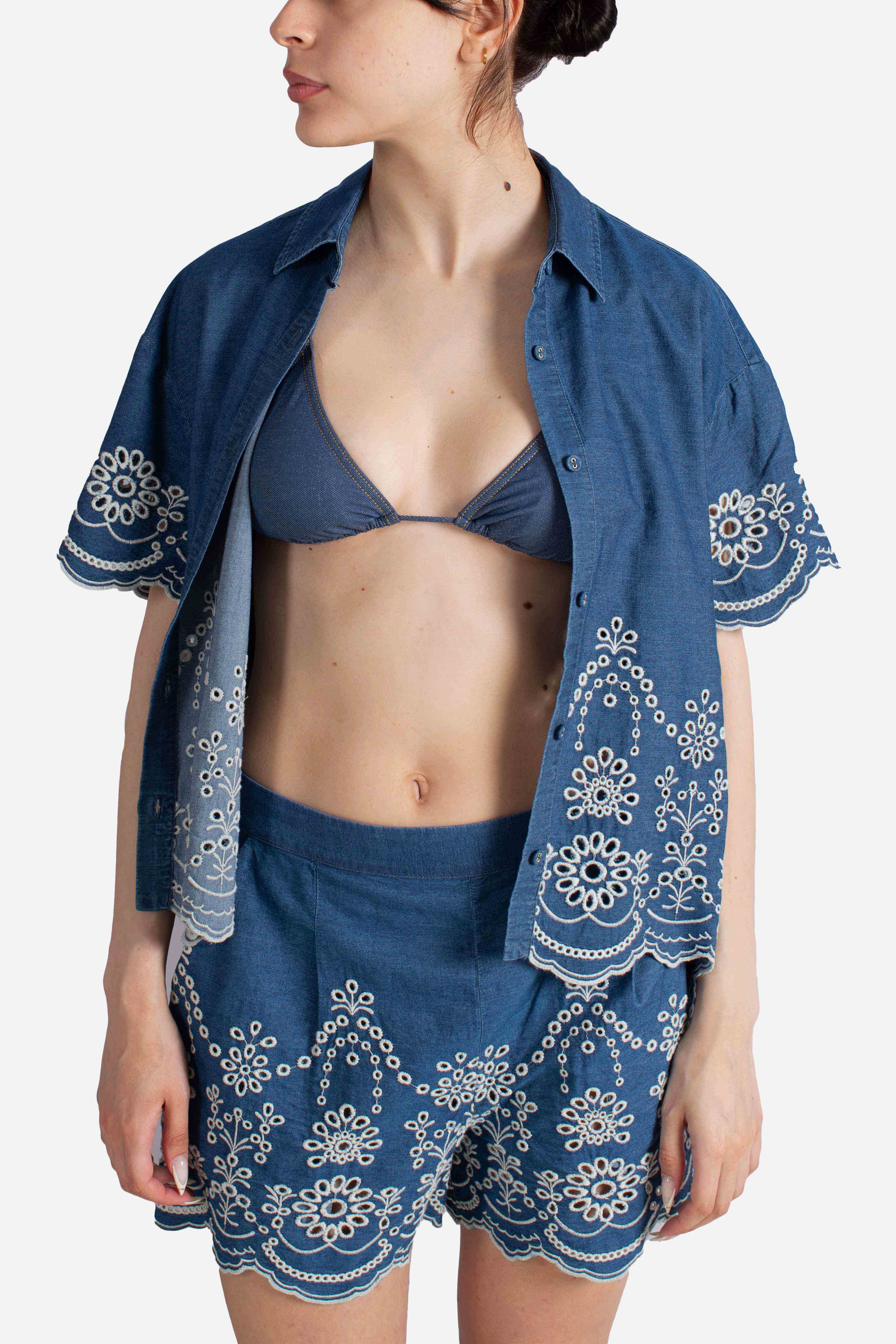 Camicia Clementine in chambray con ricamo floreale